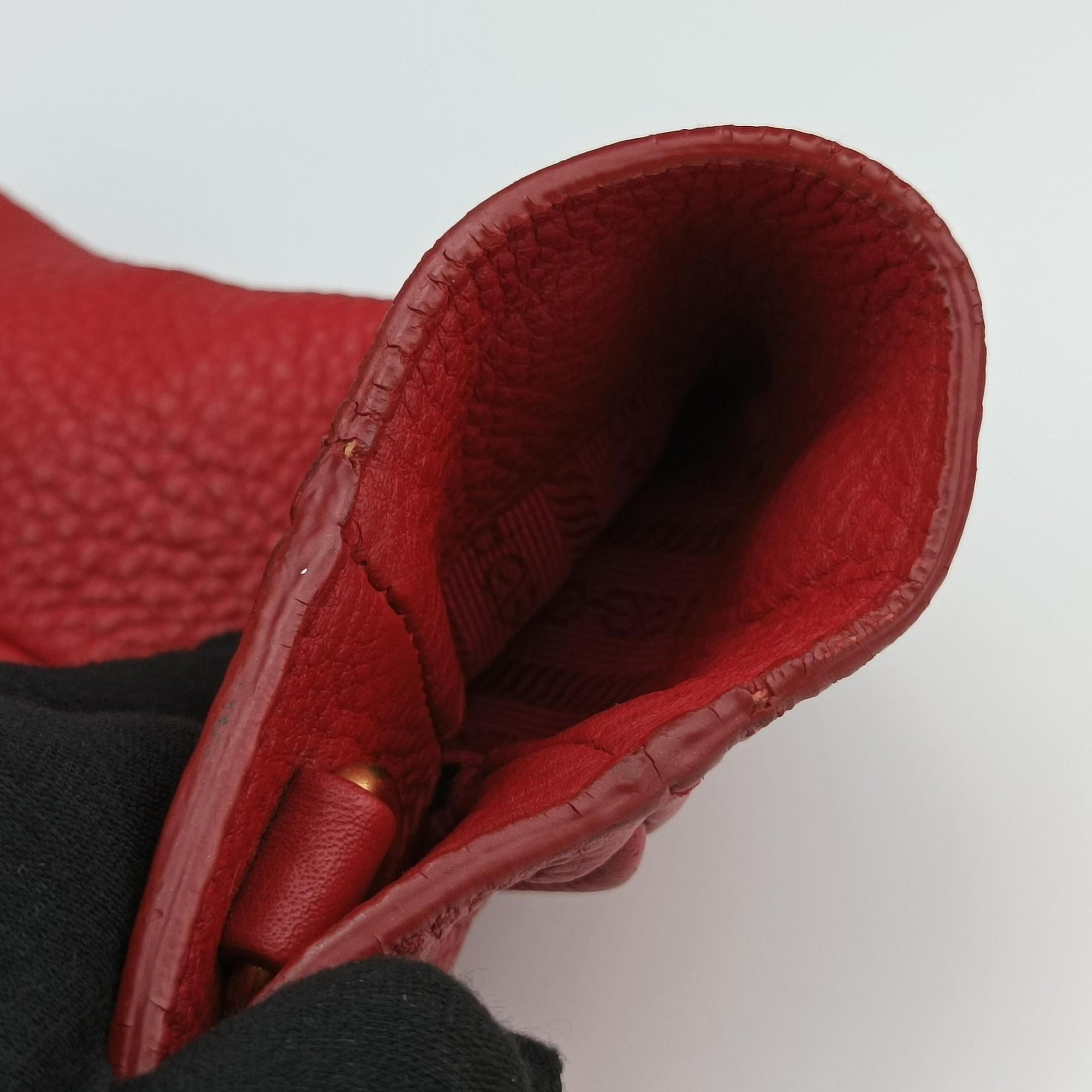 Secondhand Prada Vitello Daino Top Handle Red Leather BN2420 handbag | stylenewstar