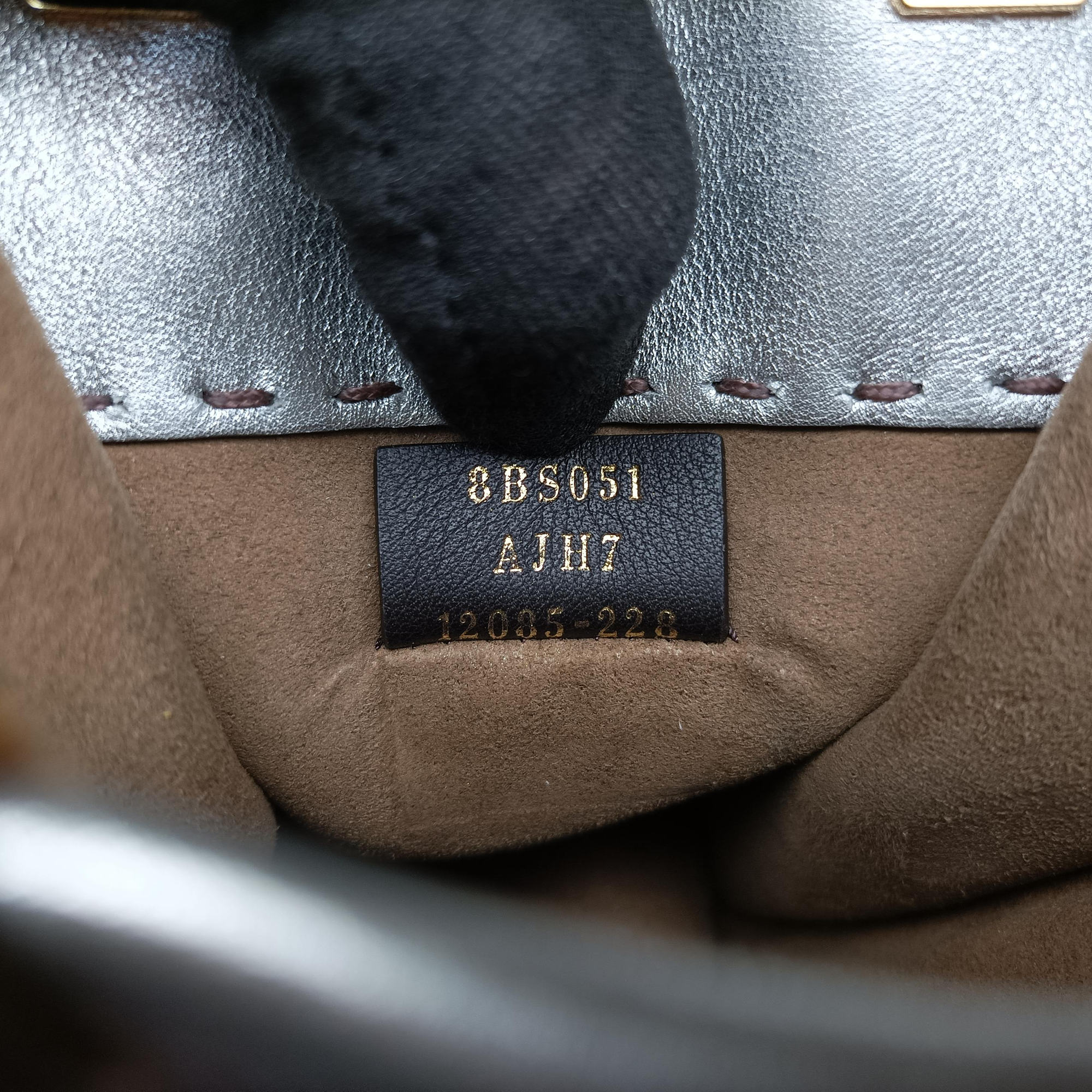 Vintage Fendi MINI SUNSHINE SHOPPER Silver Leather 8BS051 shoulderbag | stylenewstar