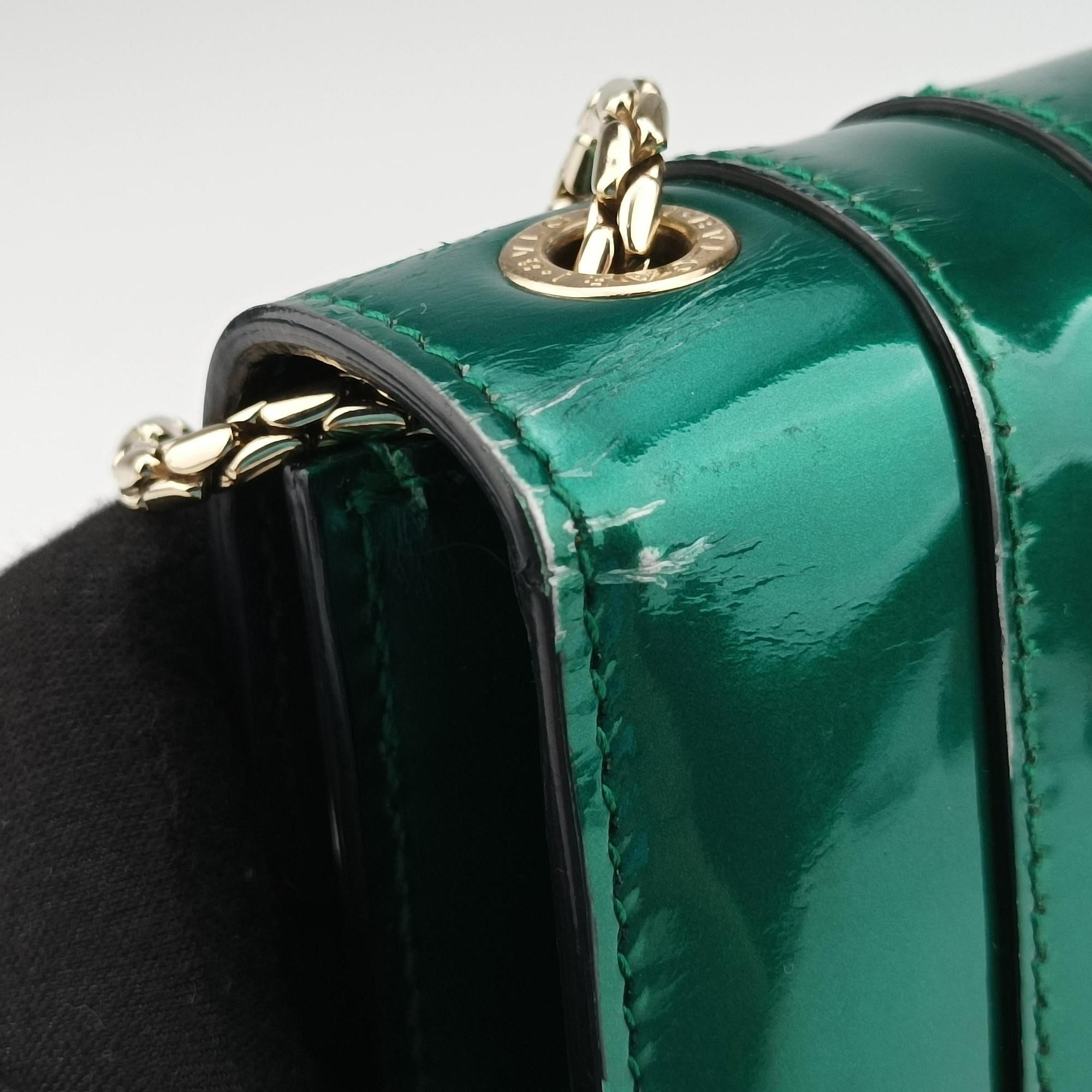Pre-owned Bvlgari Serpenti Forever Green enamel  shoulderbag | stylenewstar