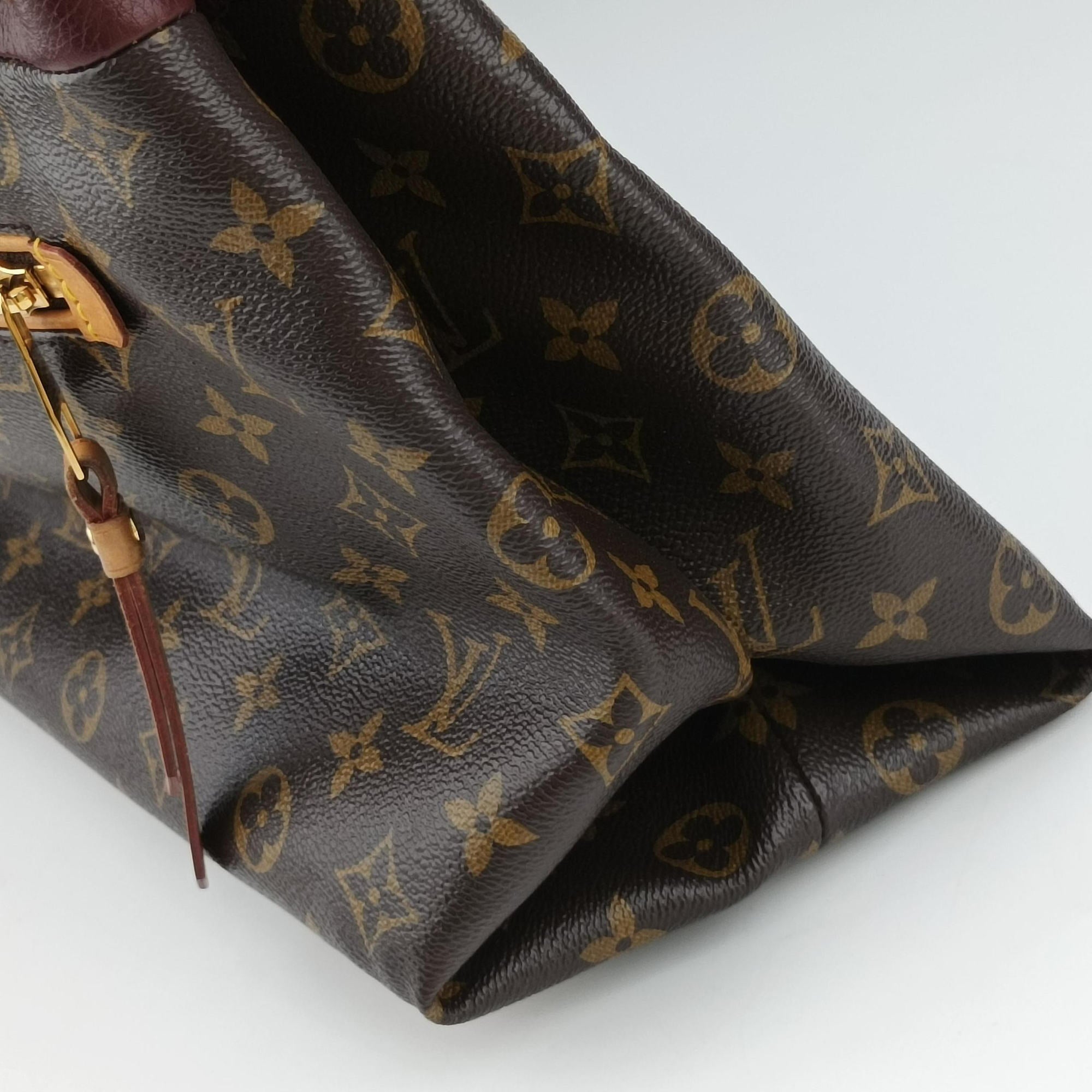 Pre-owned Louis Vuitton OLYMPE Brown×QUETSCHE Monogram Canvas×calf leather M40926 handbag | stylenewstar