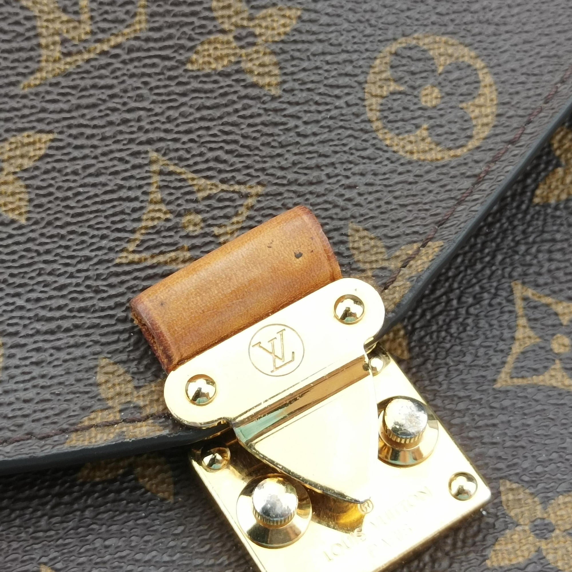 Vintage Louis Vuitton Pochette Metis MM Brown Monogram Canvas M44875 shoulderbag | stylenewstar
