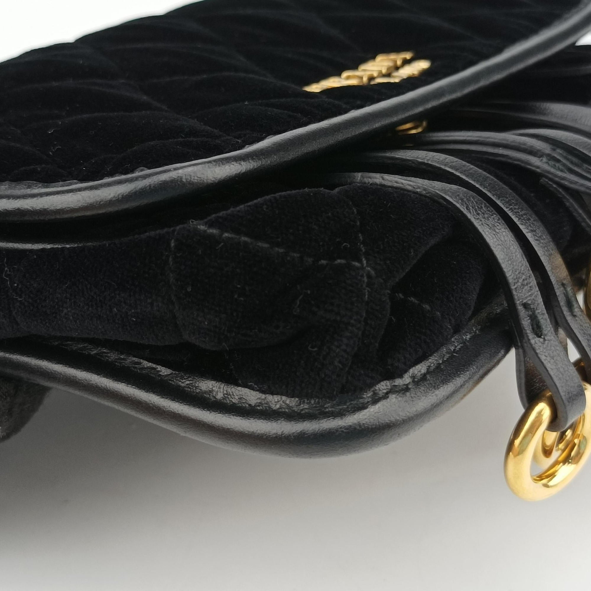 Vintage Prada Impuntu Velluto Corsaire Black Velvet×Calf Leather  bum bag/waist bag | stylenewstar