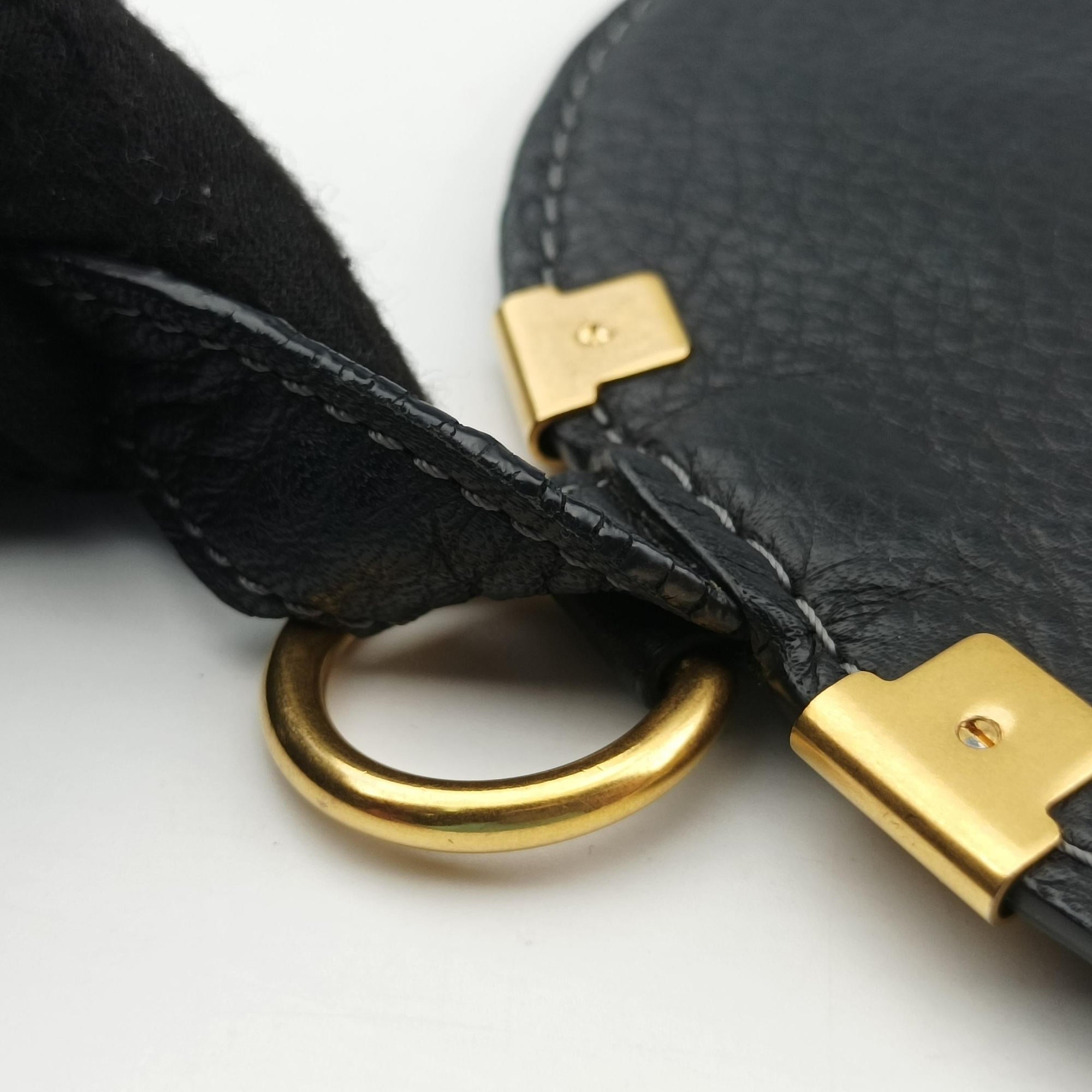 Secondhand Chloe Mercy Black Leather  shoulderbag | stylenewstar