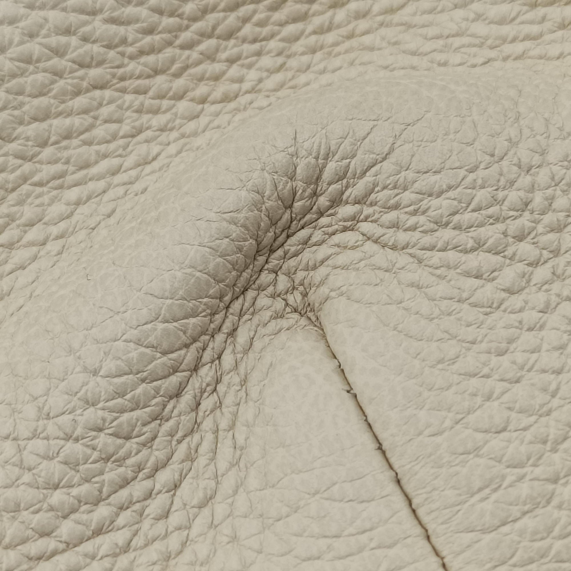 Secondhand Gucci Print White Leather 493869 bum bag/waist bag | stylenewstar