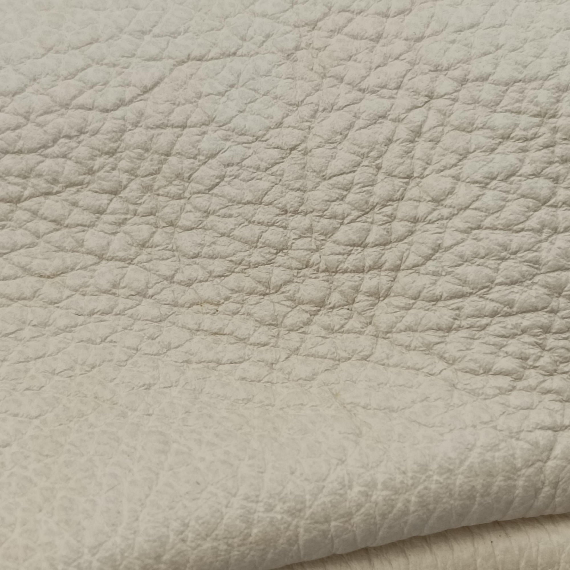Secondhand Gucci Print White Leather 493869 bum bag/waist bag | stylenewstar