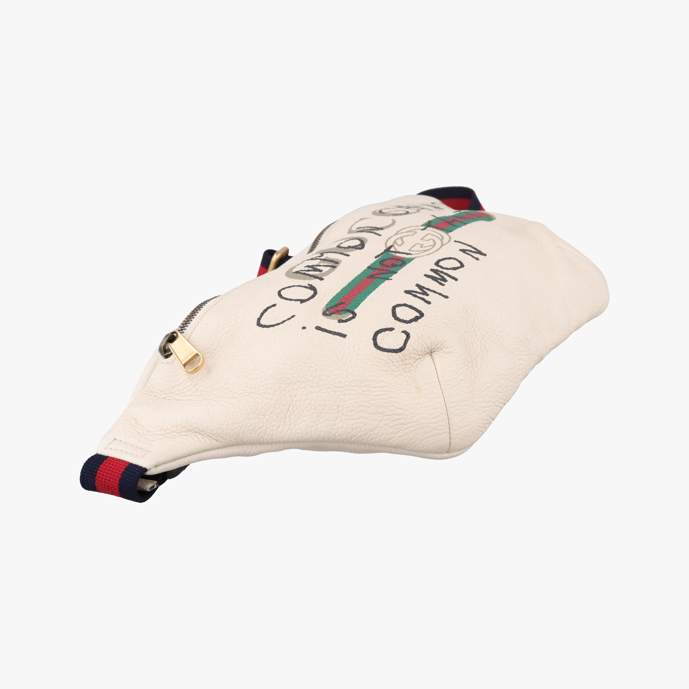 Secondhand Gucci Print White Leather 493869 bum bag/waist bag | stylenewstar