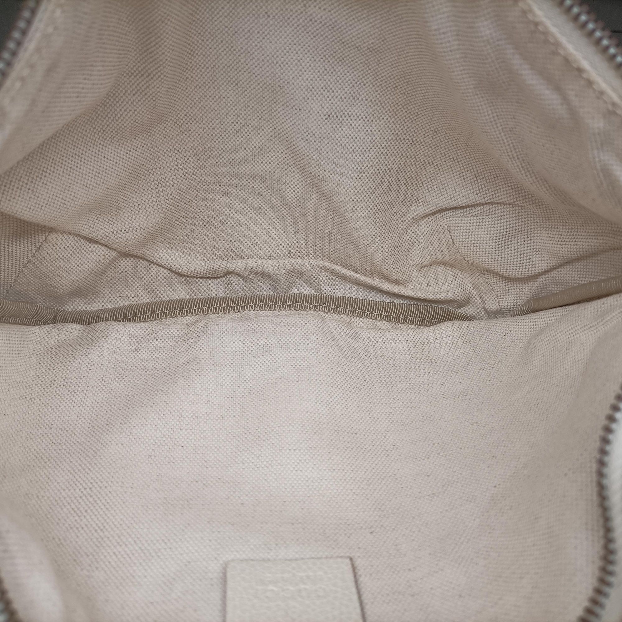 Secondhand Gucci Print White Leather 493869 bum bag/waist bag | stylenewstar