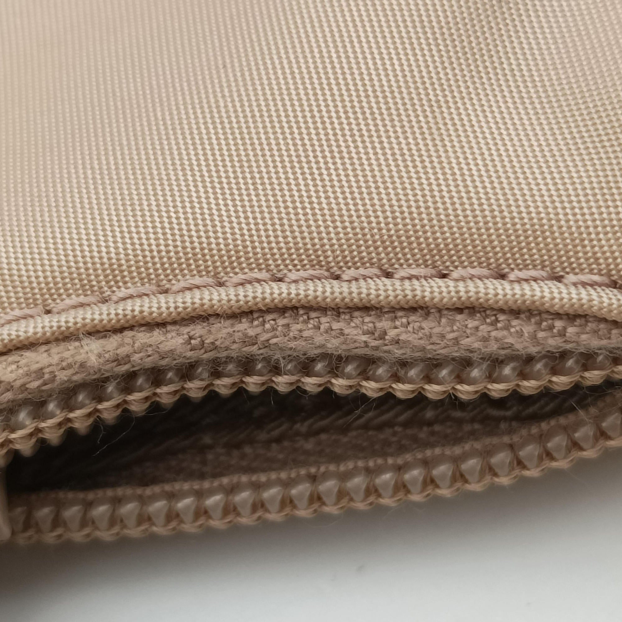 Vintage Prada Re-Edition 2005 Re-Nylon Bag Beige nylon 1BH204 handbag | stylenewstar