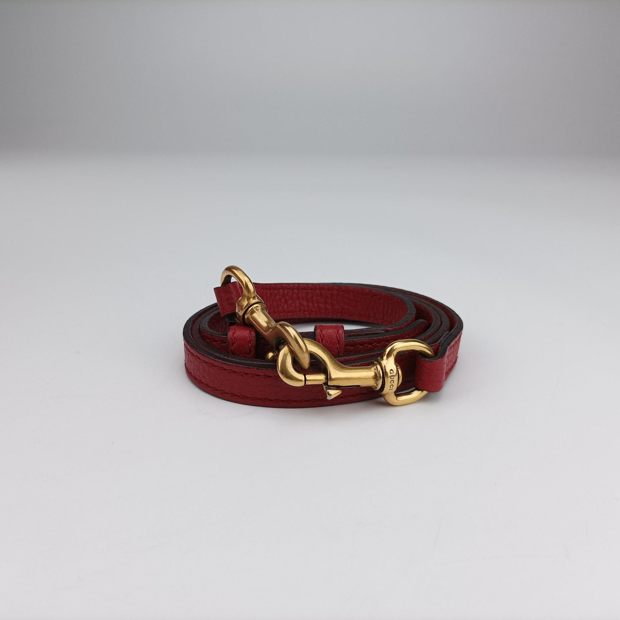 Pre-owned Gucci GG Marmont Red Leather 421890 shoulderbag | stylenewstar
