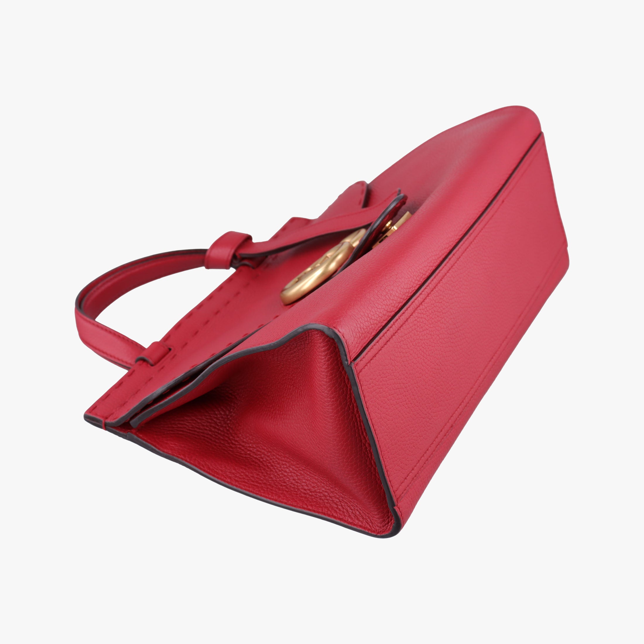 Pre-owned Gucci GG Marmont Red Leather 421890 shoulderbag | stylenewstar