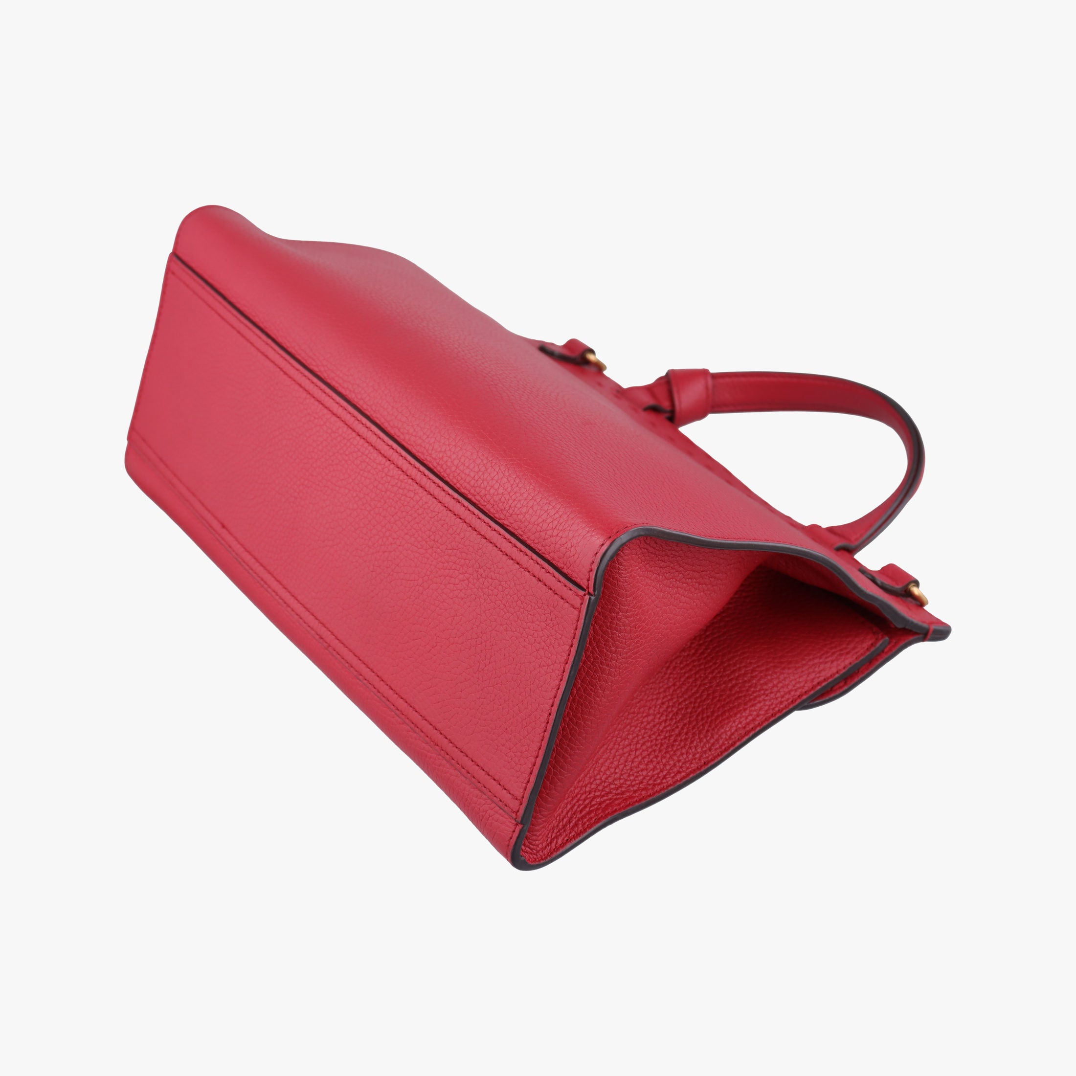 Pre-owned Gucci GG Marmont Red Leather 421890 shoulderbag | stylenewstar
