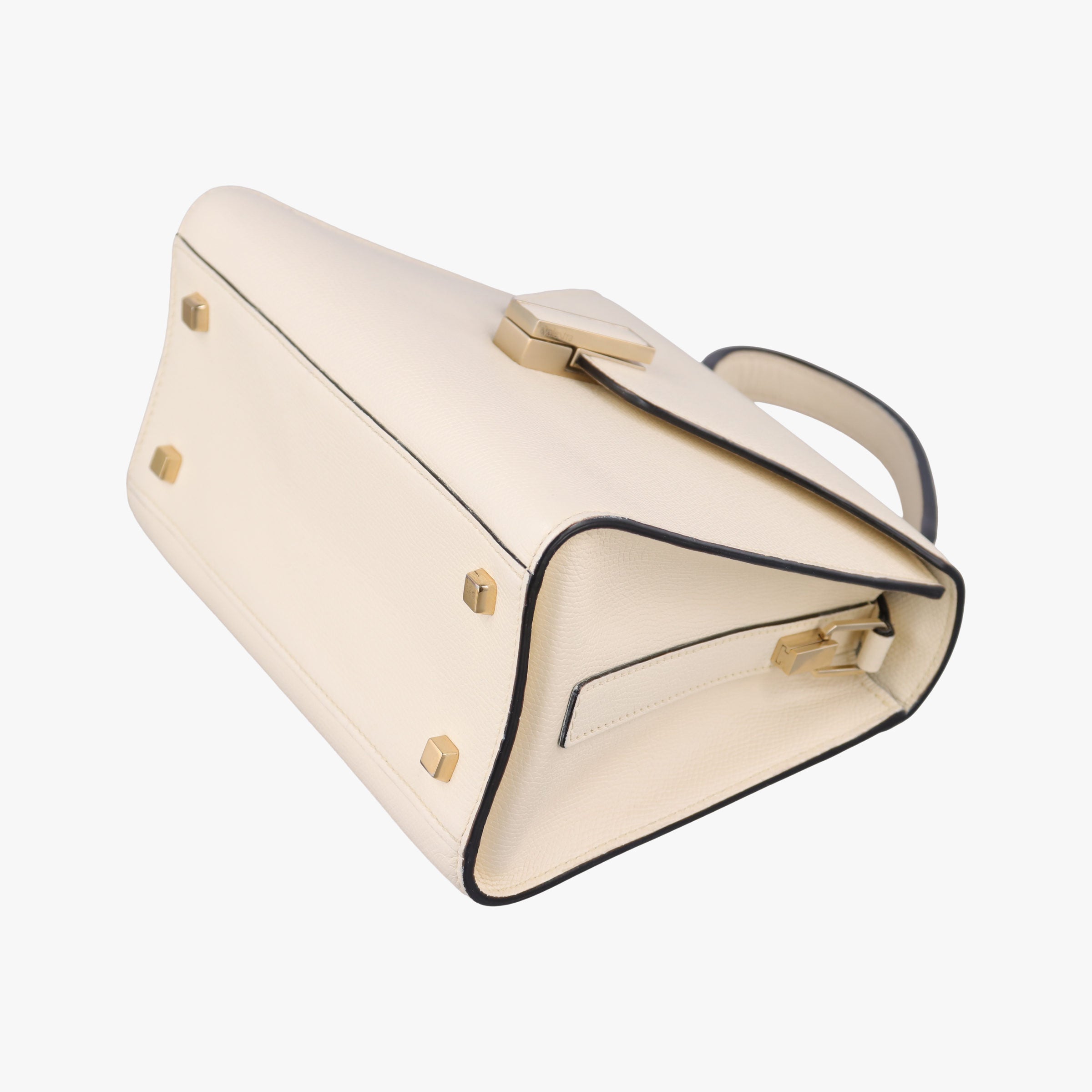 Pre-owned Valextra Iside Beige Calfskin  shoulderbag | stylenewstar