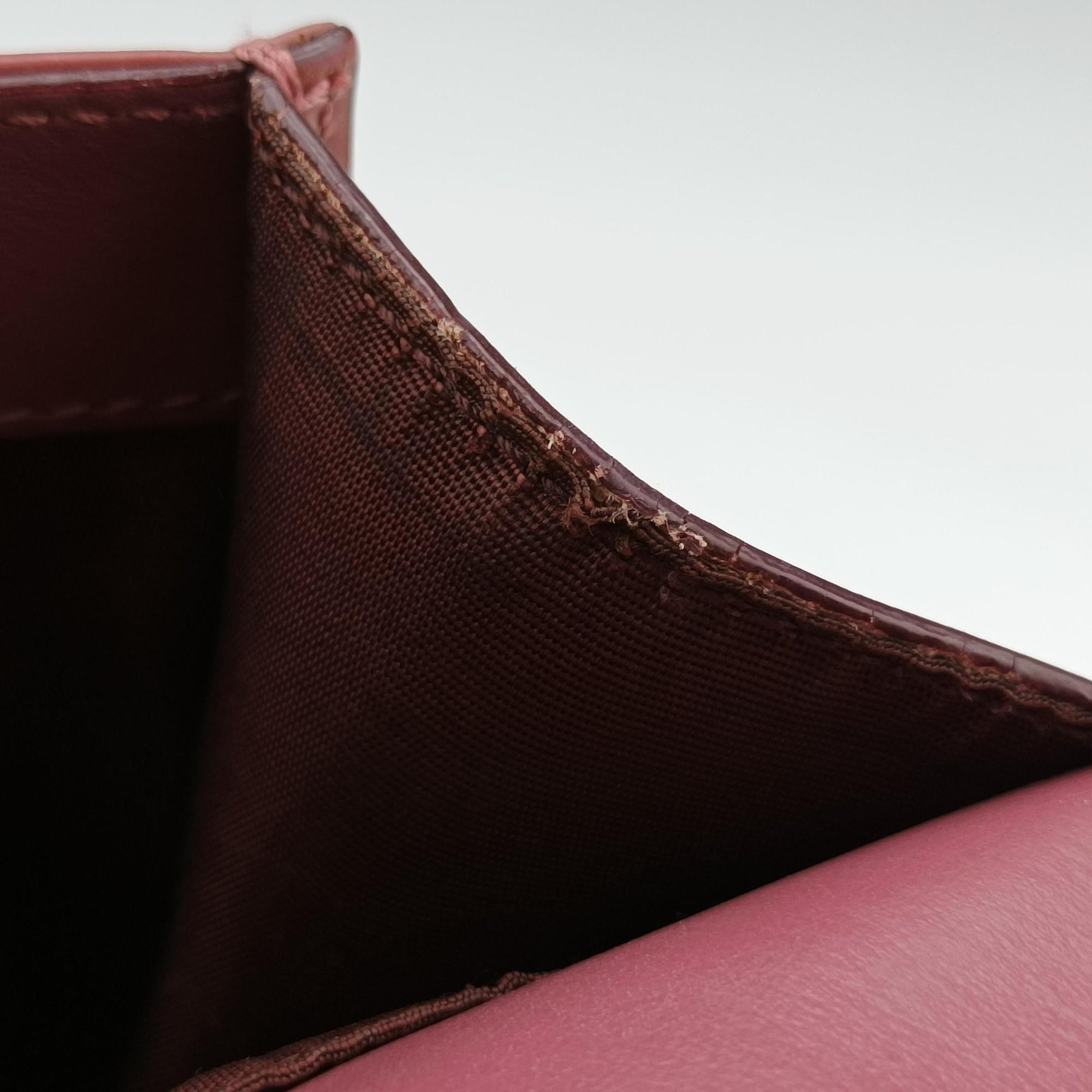 Pre-owned Ferragamo Ginny Vara Red Leather  shoulderbag | stylenewstar