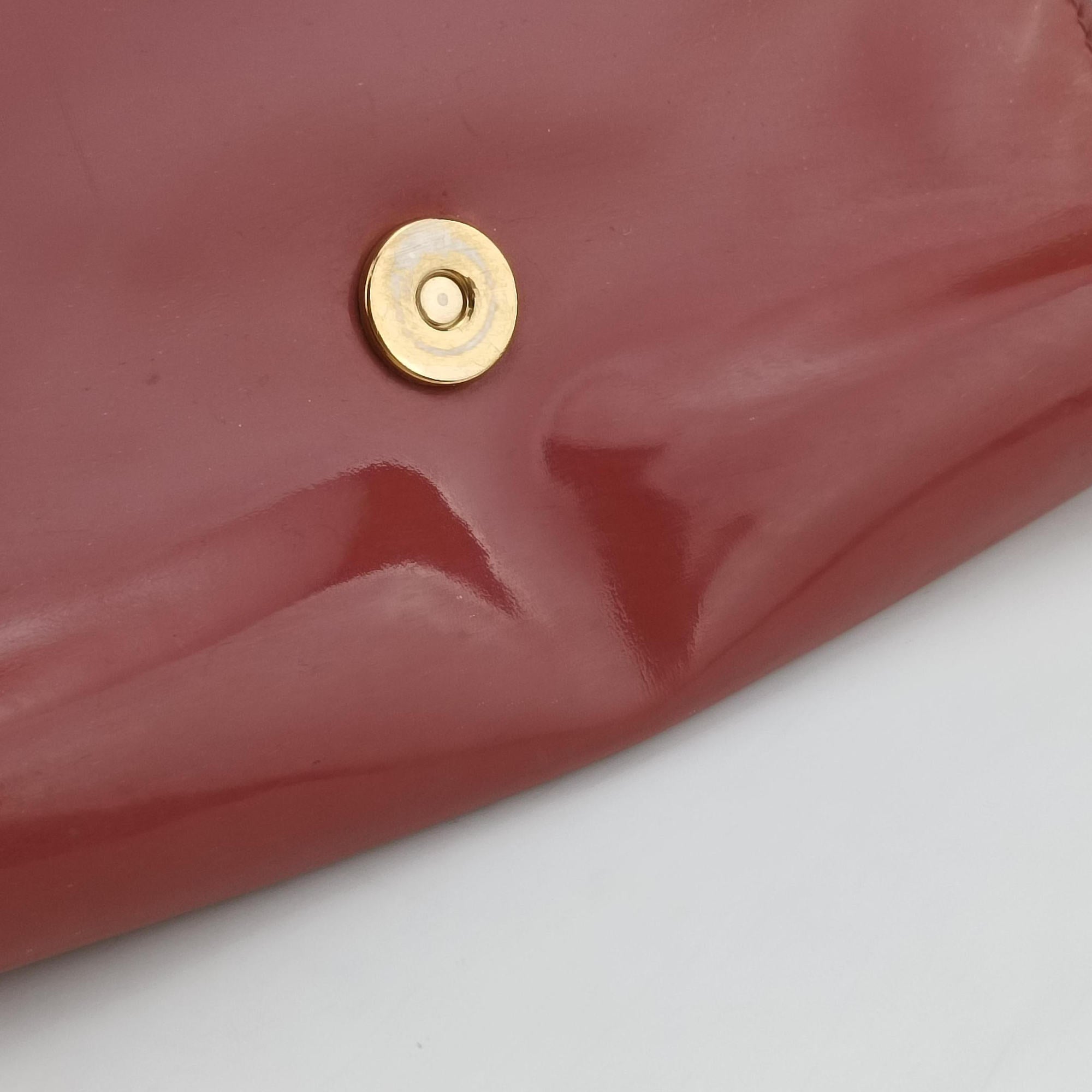 Pre-owned Ferragamo Ginny Vara Red Leather  shoulderbag | stylenewstar