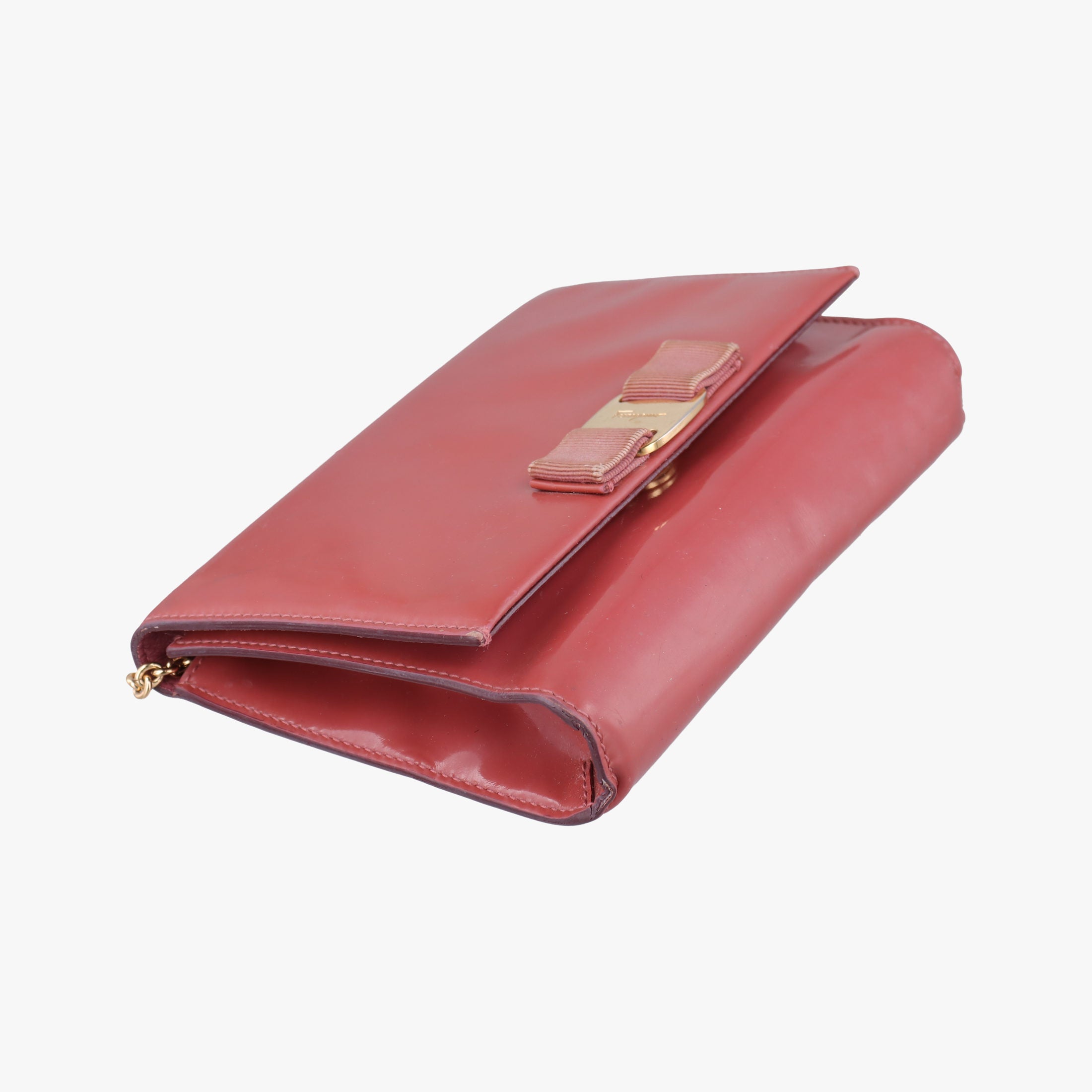 Pre-owned Ferragamo Ginny Vara Red Leather  shoulderbag | stylenewstar