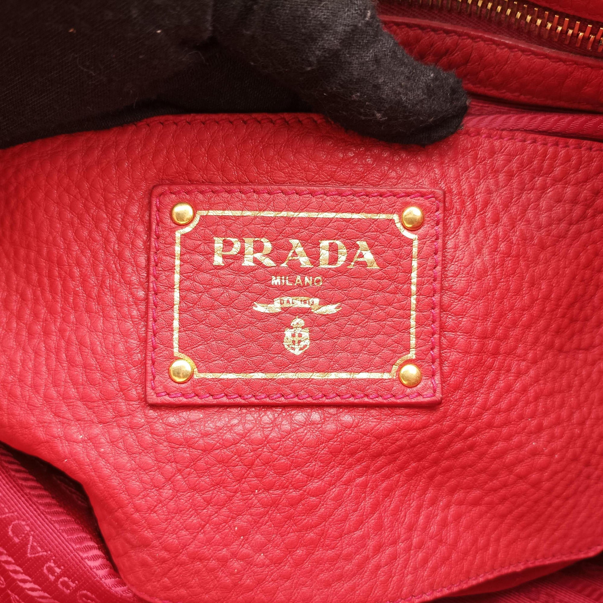 Pre-owned Prada Vitello Phoenix Red Leather BN1713 handbag | stylenewstar