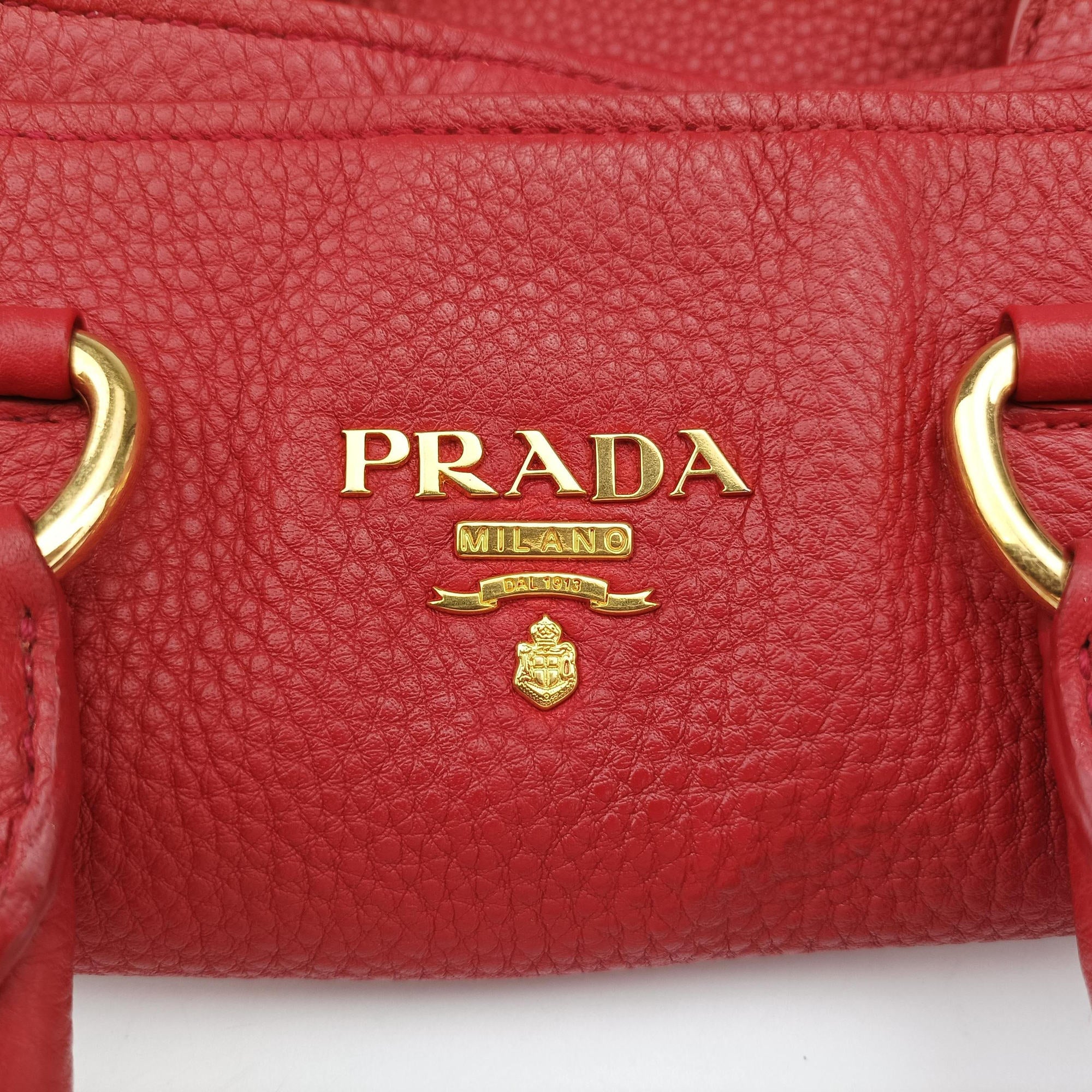 Pre-owned Prada Vitello Phoenix Red Leather BN1713 handbag | stylenewstar