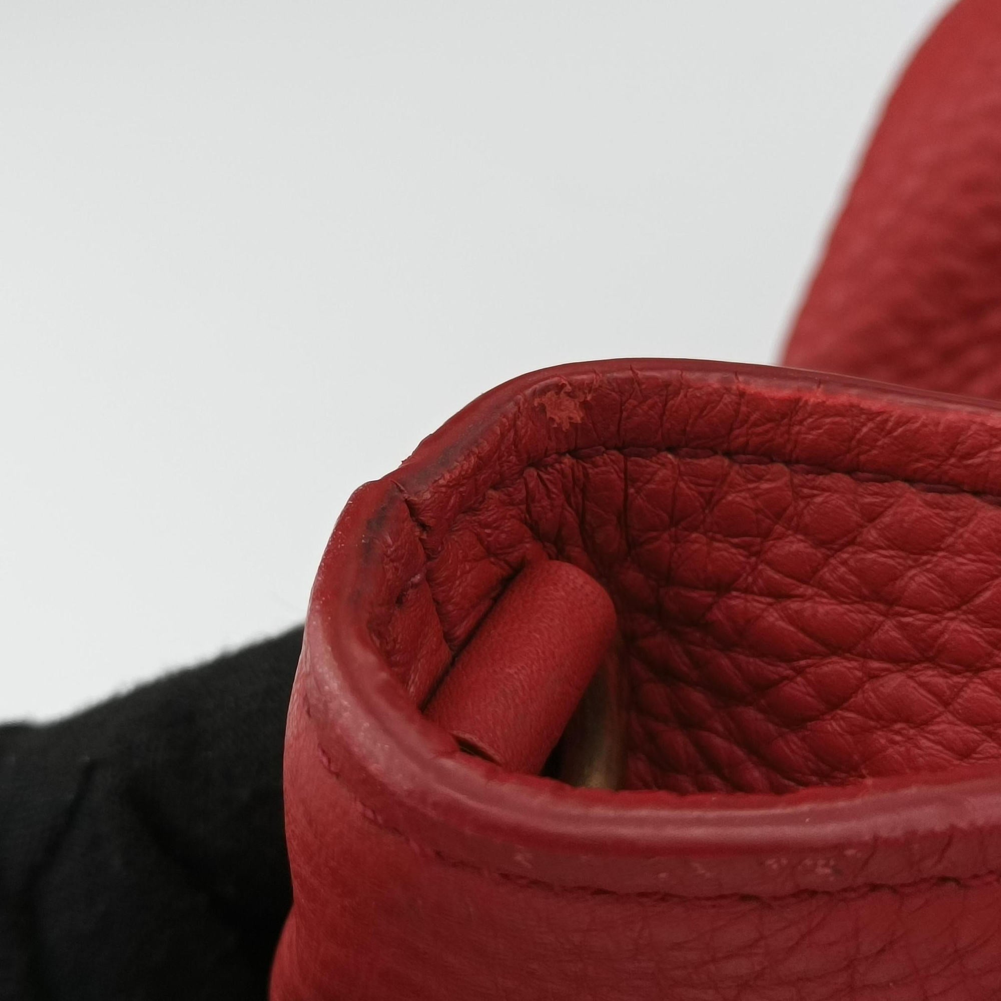 Pre-owned Prada Vitello Phoenix Red Leather BN1713 handbag | stylenewstar