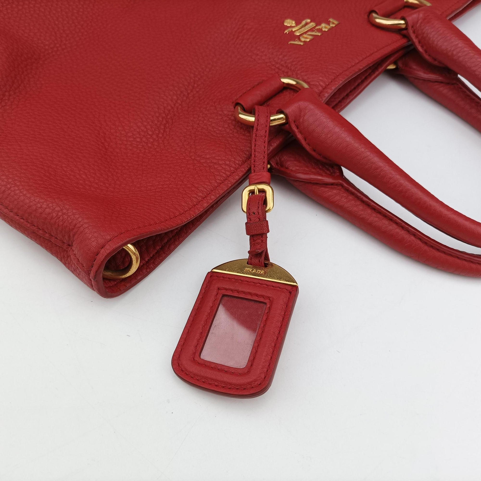 Pre-owned Prada Vitello Phoenix Red Leather BN1713 handbag | stylenewstar