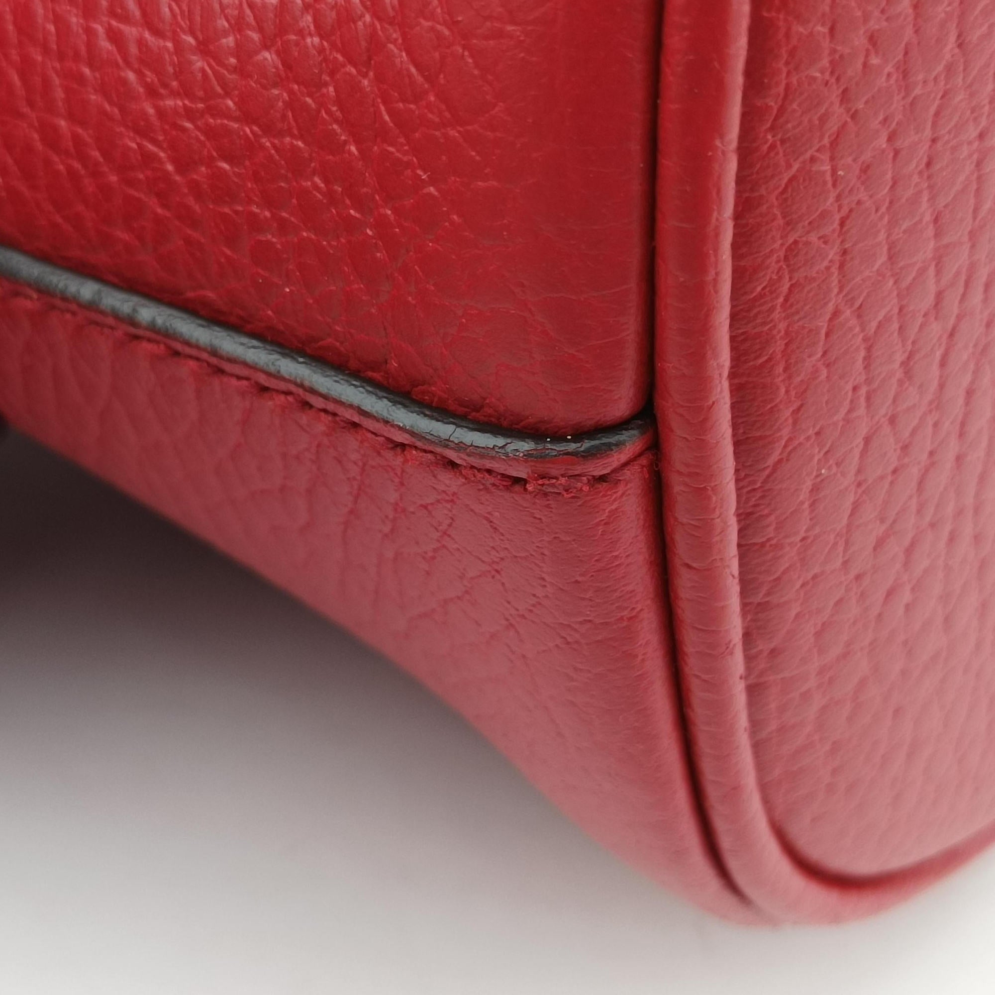 Secondhand Gucci Interlocking G charm Dome Red Leather 449661 handbag | stylenewstar