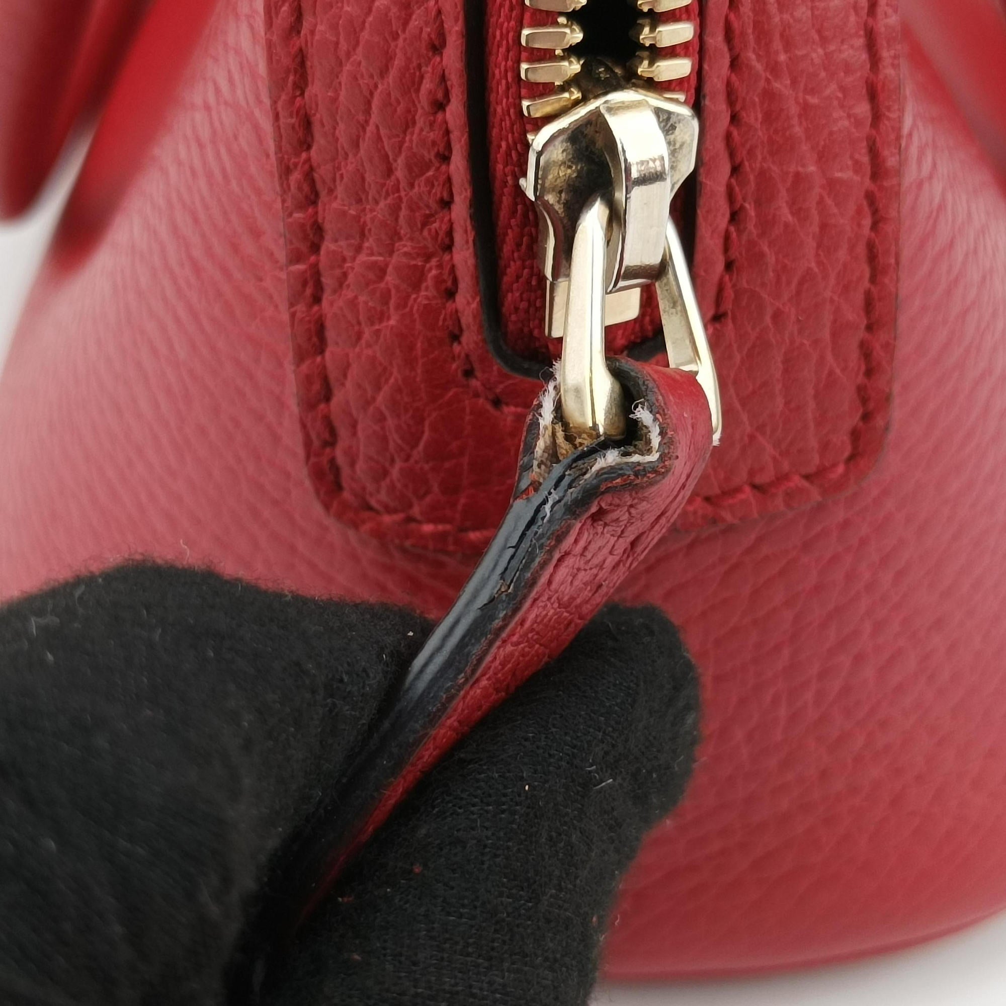 Secondhand Gucci Interlocking G charm Dome Red Leather 449661 handbag | stylenewstar