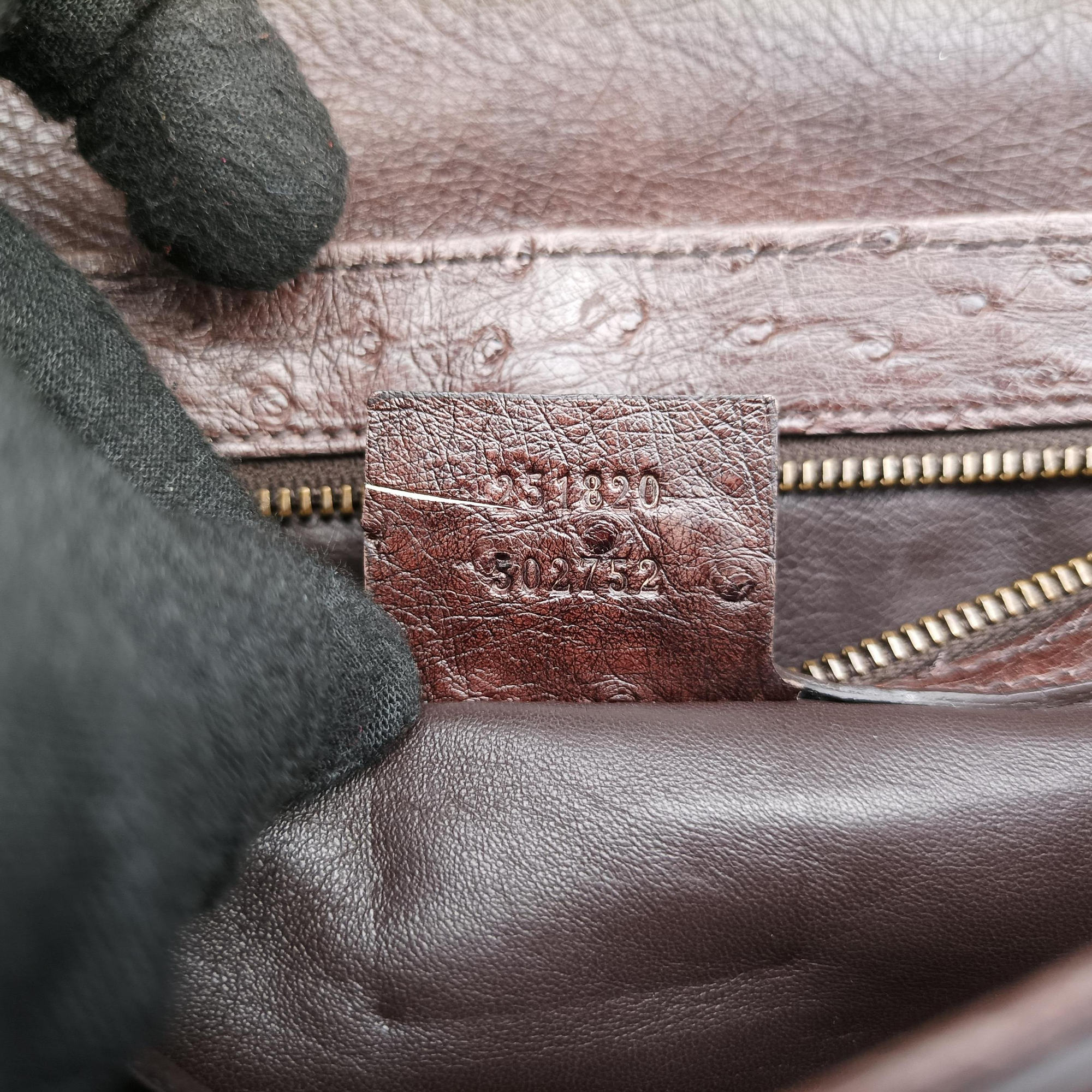 Vintage Gucci 1973 Double G Brown Ostrich Leather 251820 shoulderbag | stylenewstar