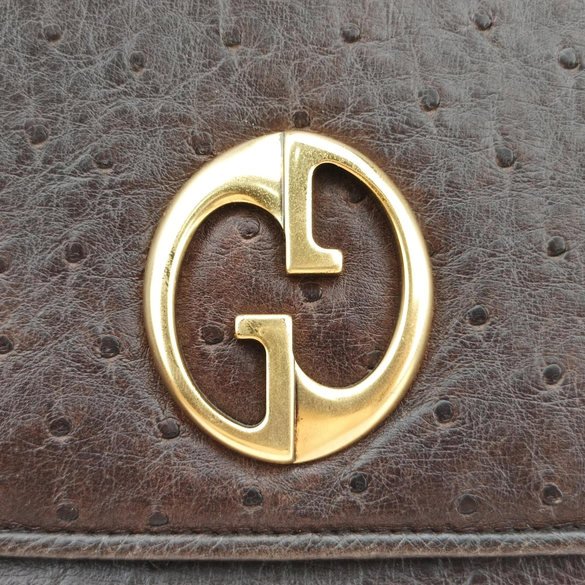 Vintage Gucci 1973 Double G Brown Ostrich Leather 251820 shoulderbag | stylenewstar