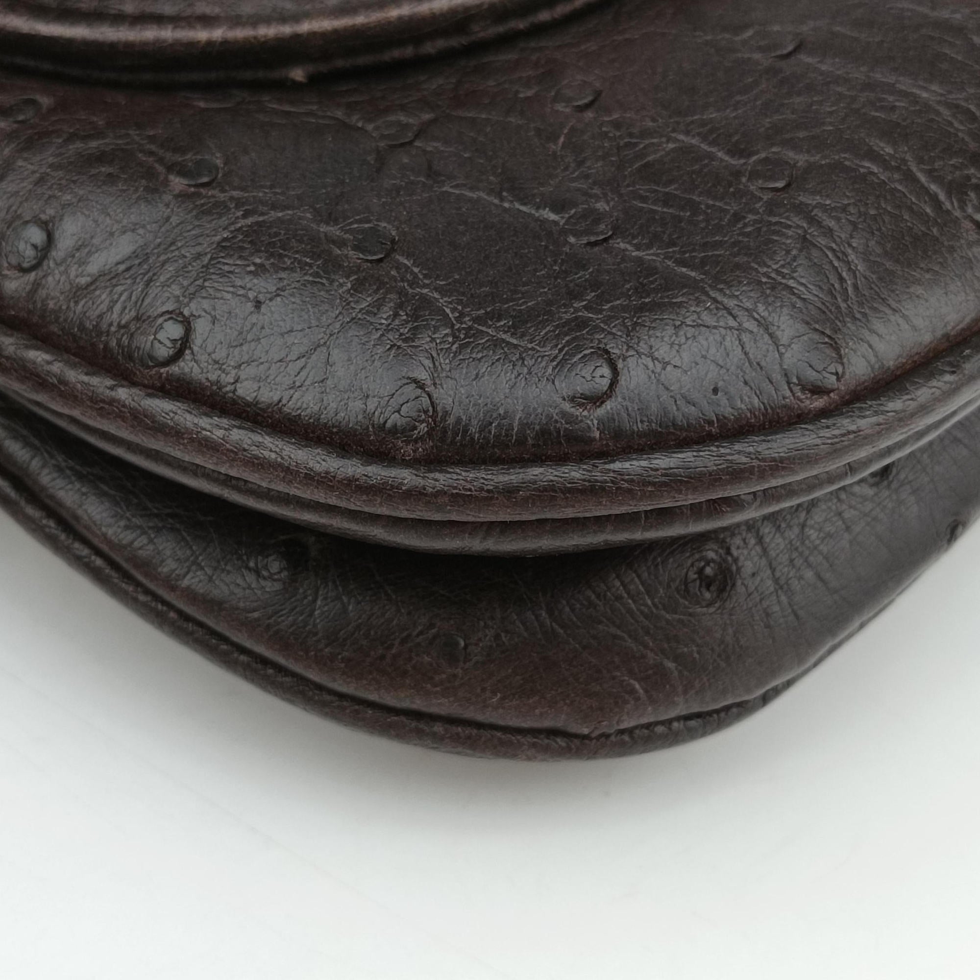 Vintage Gucci 1973 Double G Brown Ostrich Leather 251820 shoulderbag | stylenewstar