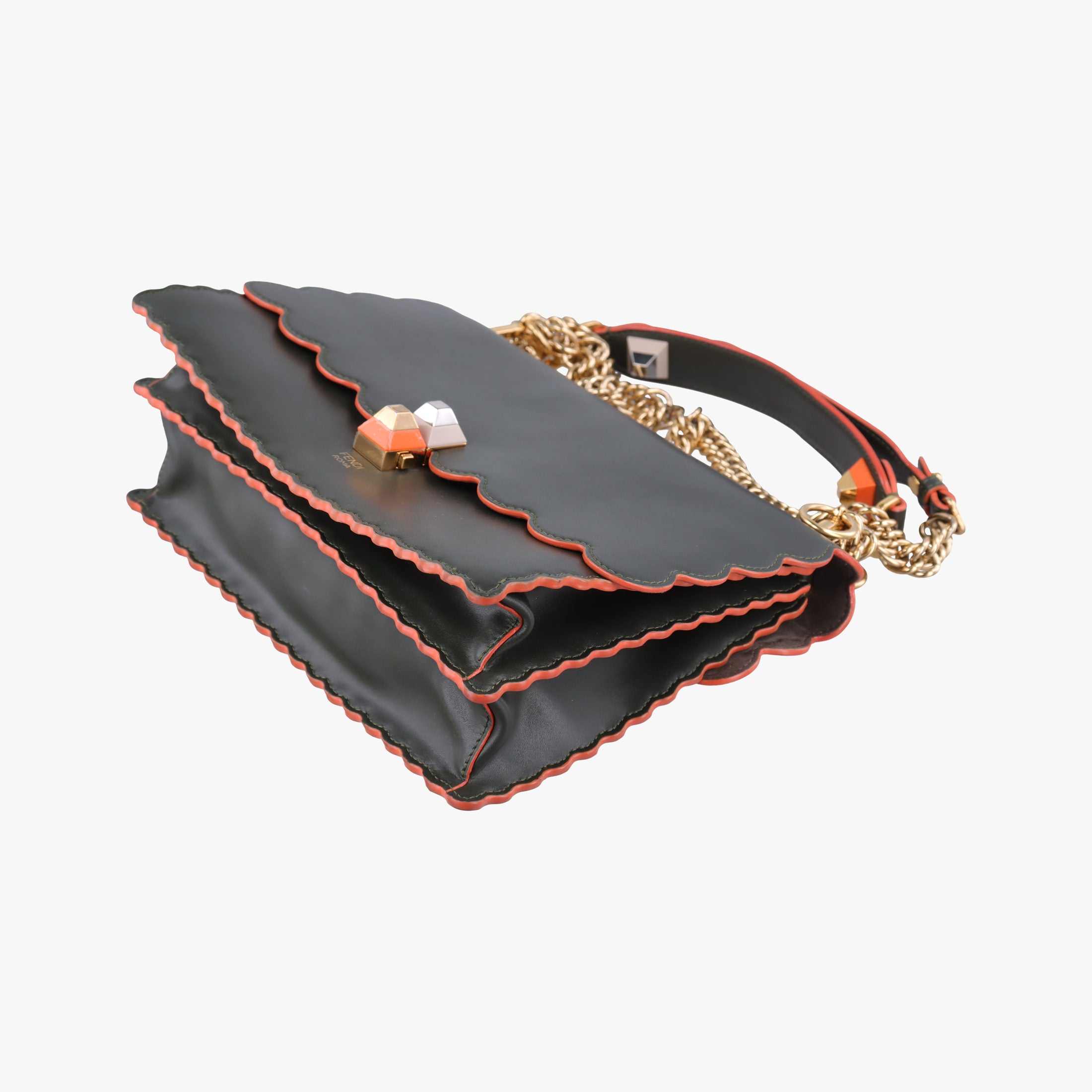 Secondhand Fendi KAN I Green Leather 8BT283 shoulderbag | stylenewstar