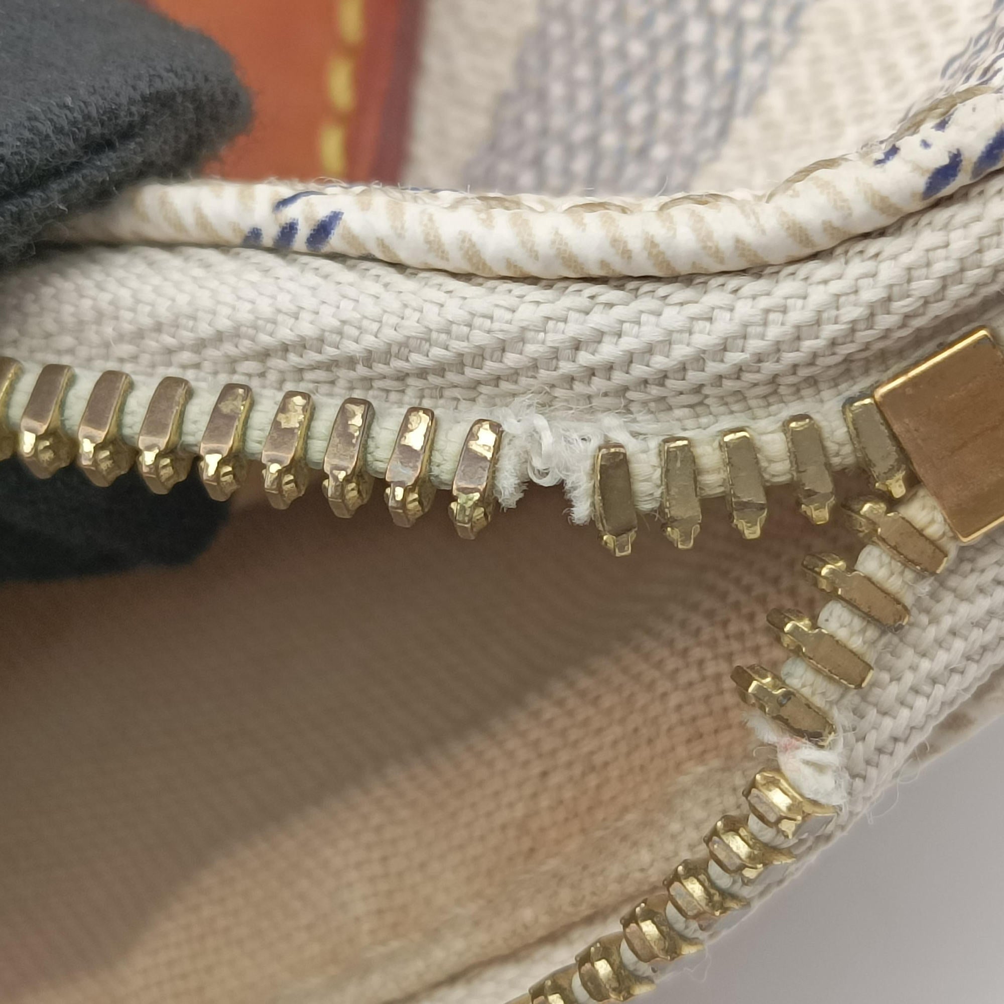 Vintage Louis Vuitton Figheri PM Azur Damier Canvas N41176 shoulderbag | stylenewstar