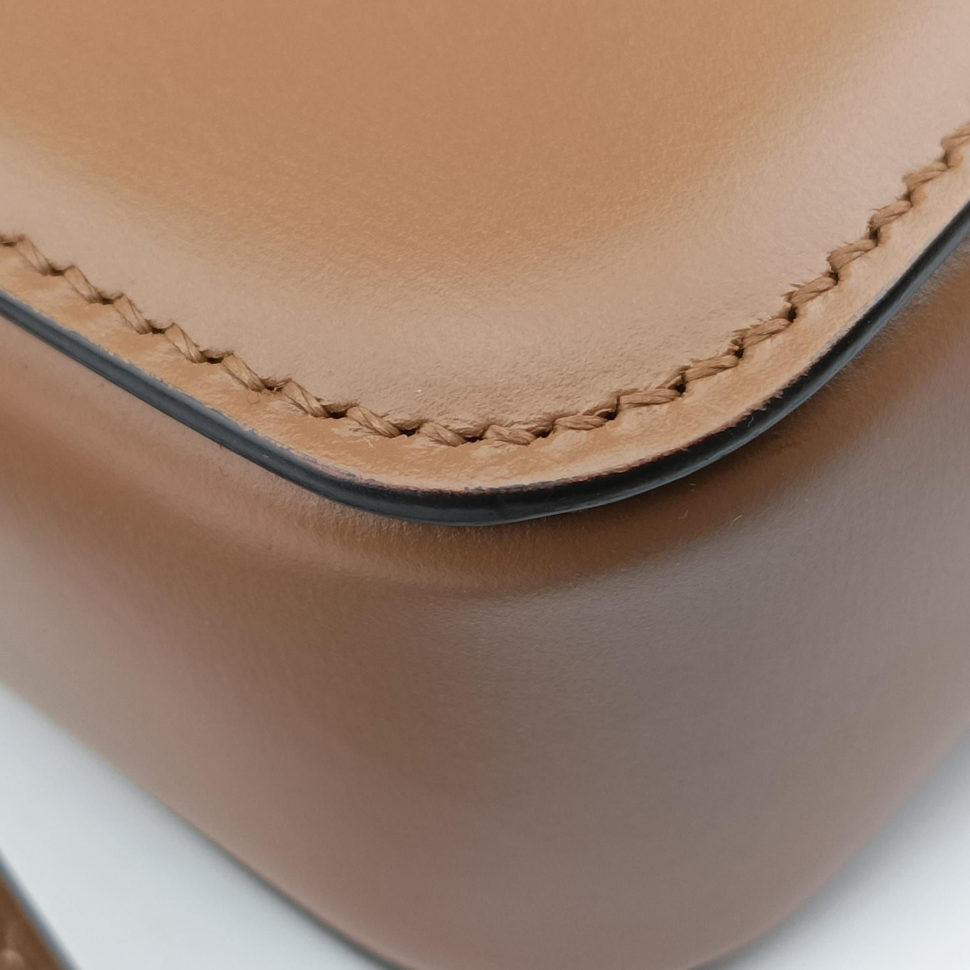 Pre-owned Celine Teen Triomphe Brown Leather 188423BF4 shoulderbag | stylenewstar