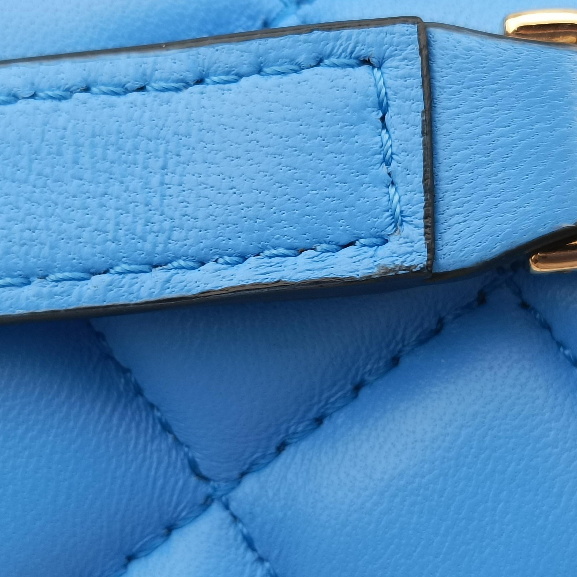 Pre-owned VERSACE Medusa Blue Leather  shoulderbag | stylenewstar