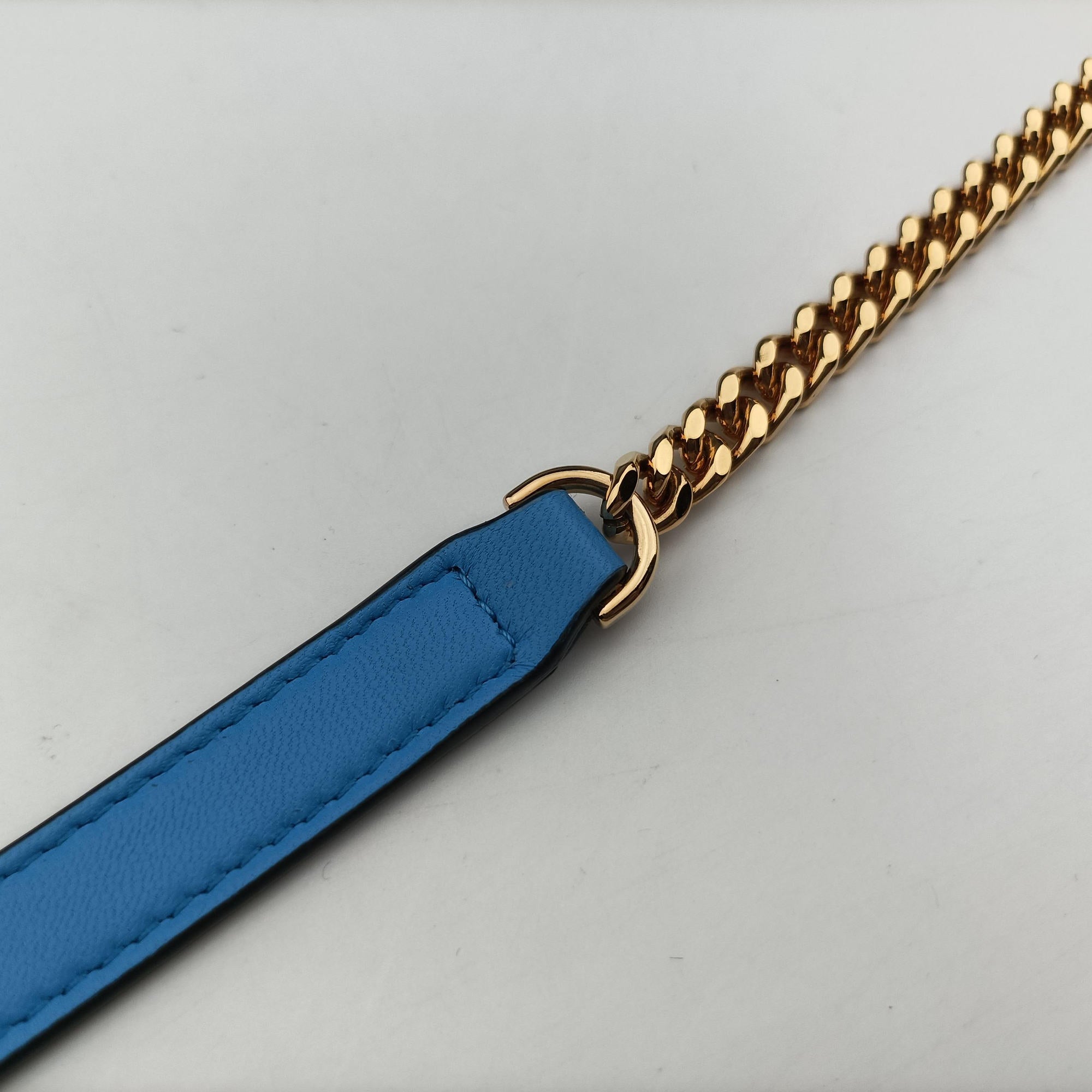 Pre-owned VERSACE Medusa Blue Leather  shoulderbag | stylenewstar