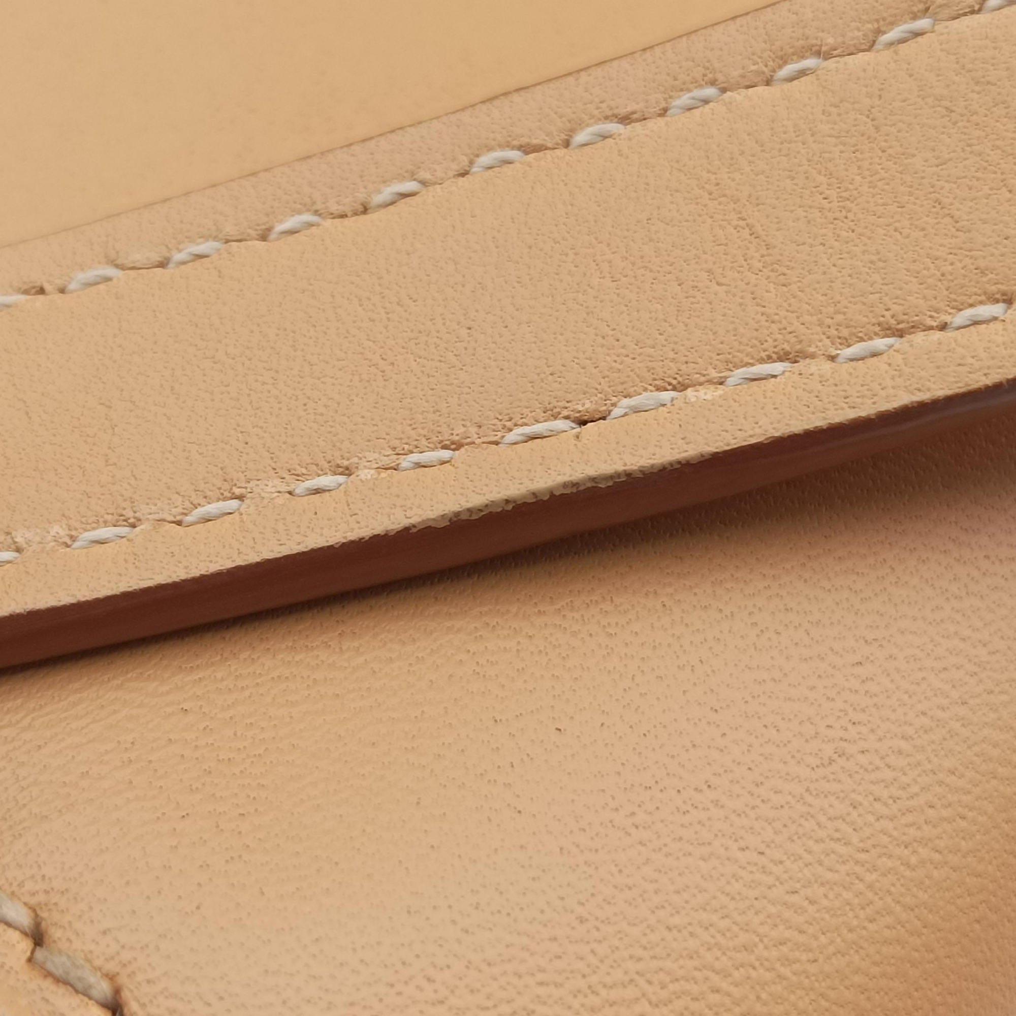 Pre-owned Yves Saint Laurent KAIA small Beige Leather 623097 shoulderbag | stylenewstar