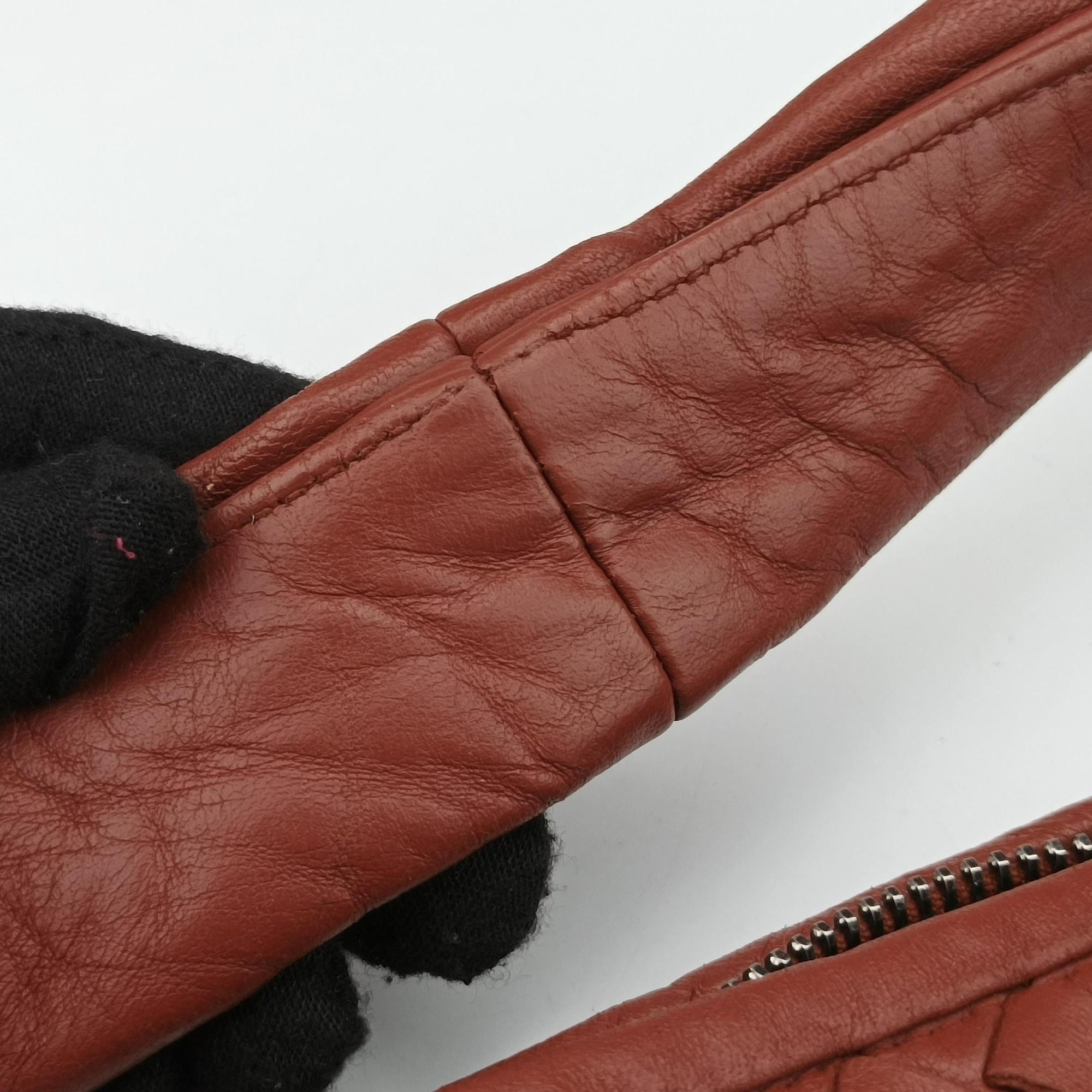 Pre-owned Bottega Veneta Intrecciato Red lambskin  handbag | stylenewstar