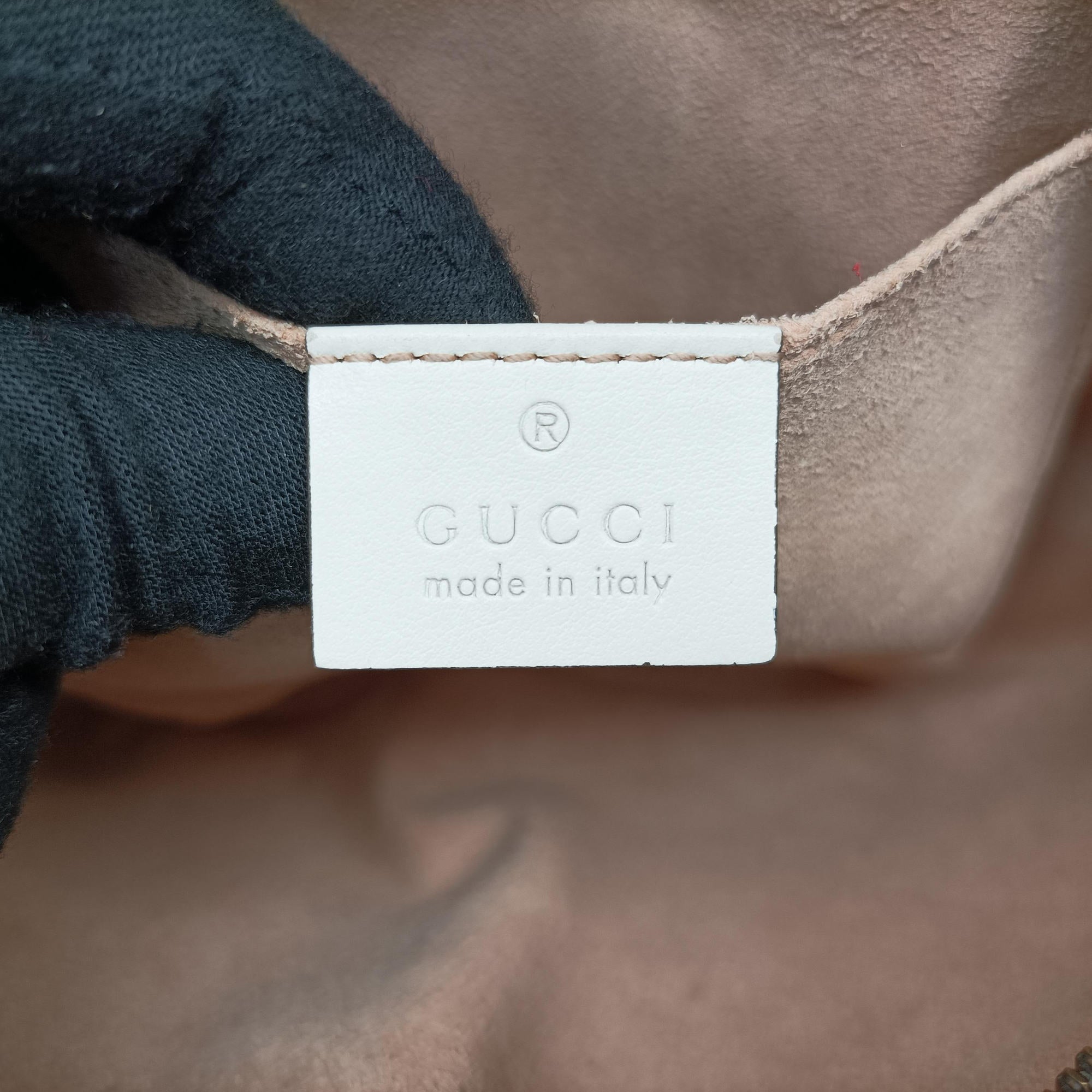 Vintage Gucci GG Marmont White Leather 447632 shoulderbag | stylenewstar