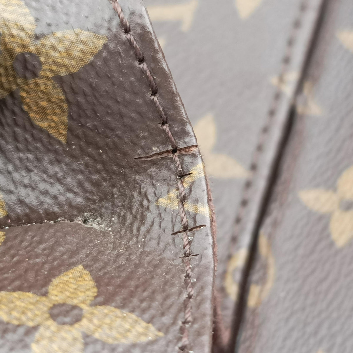 Pre-owned Louis Vuitton Pochette Metis MM Brown Monogram Canvas M44875 shoulderbag | stylenewstar