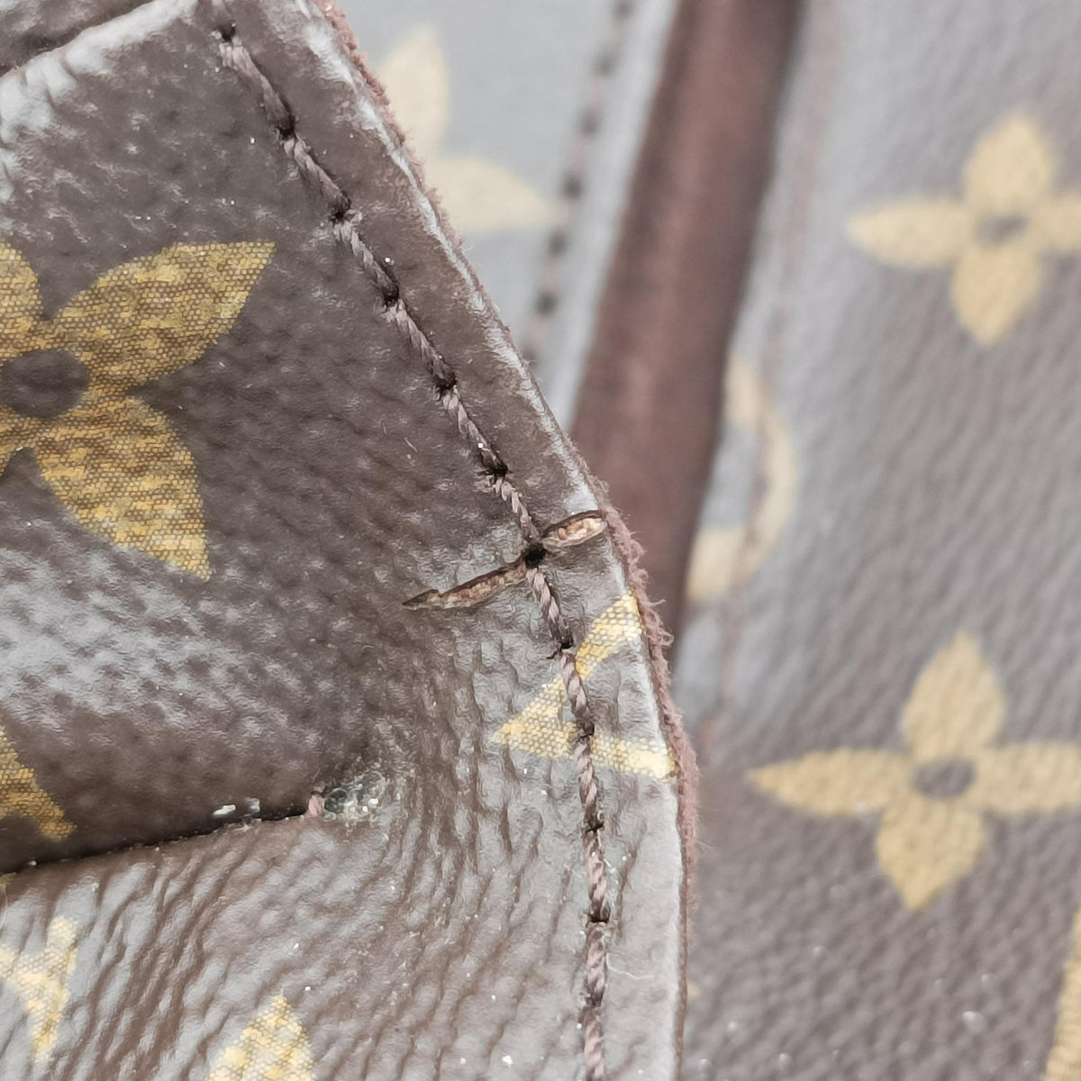 Pre-owned Louis Vuitton Pochette Metis MM Brown Monogram Canvas M44875 shoulderbag | stylenewstar