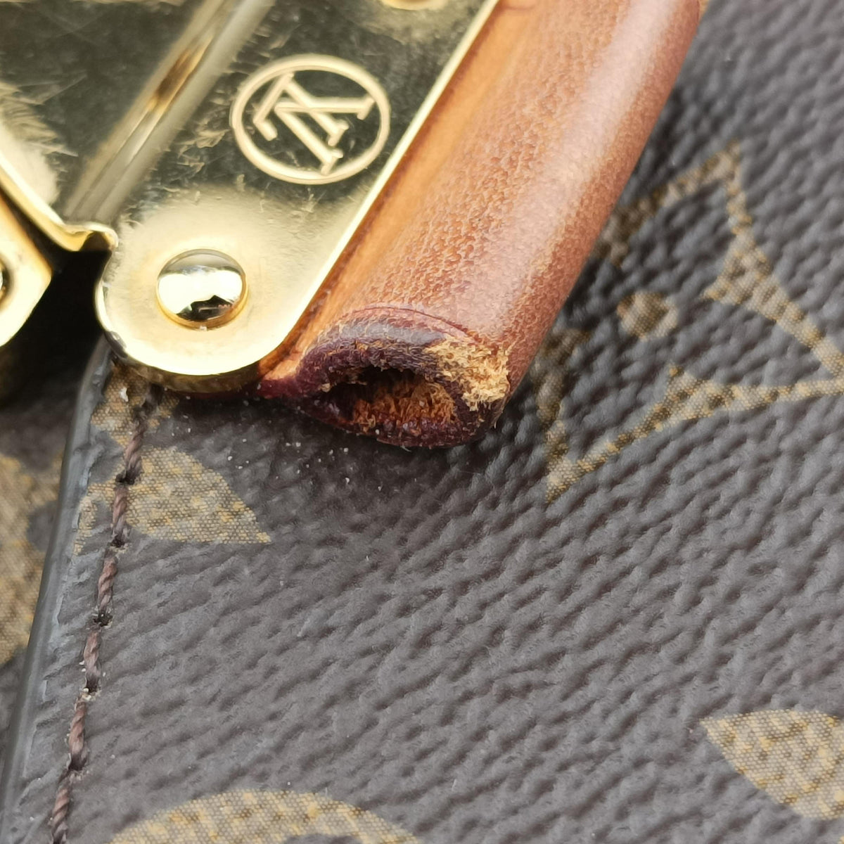 Pre-owned Louis Vuitton Pochette Metis MM Brown Monogram Canvas M44875 shoulderbag | stylenewstar