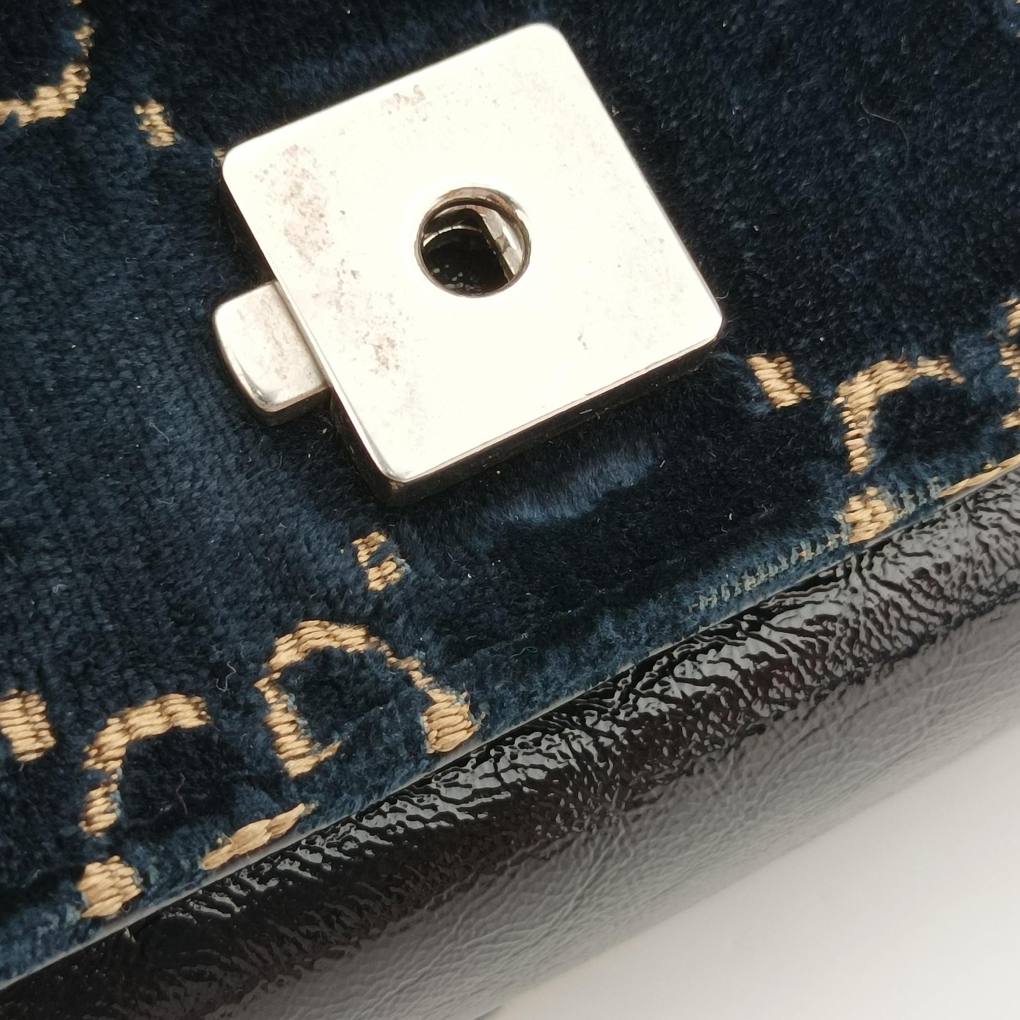 Pre-owned Gucci Dionysus Navy velour 499623 shoulderbag | stylenewstar