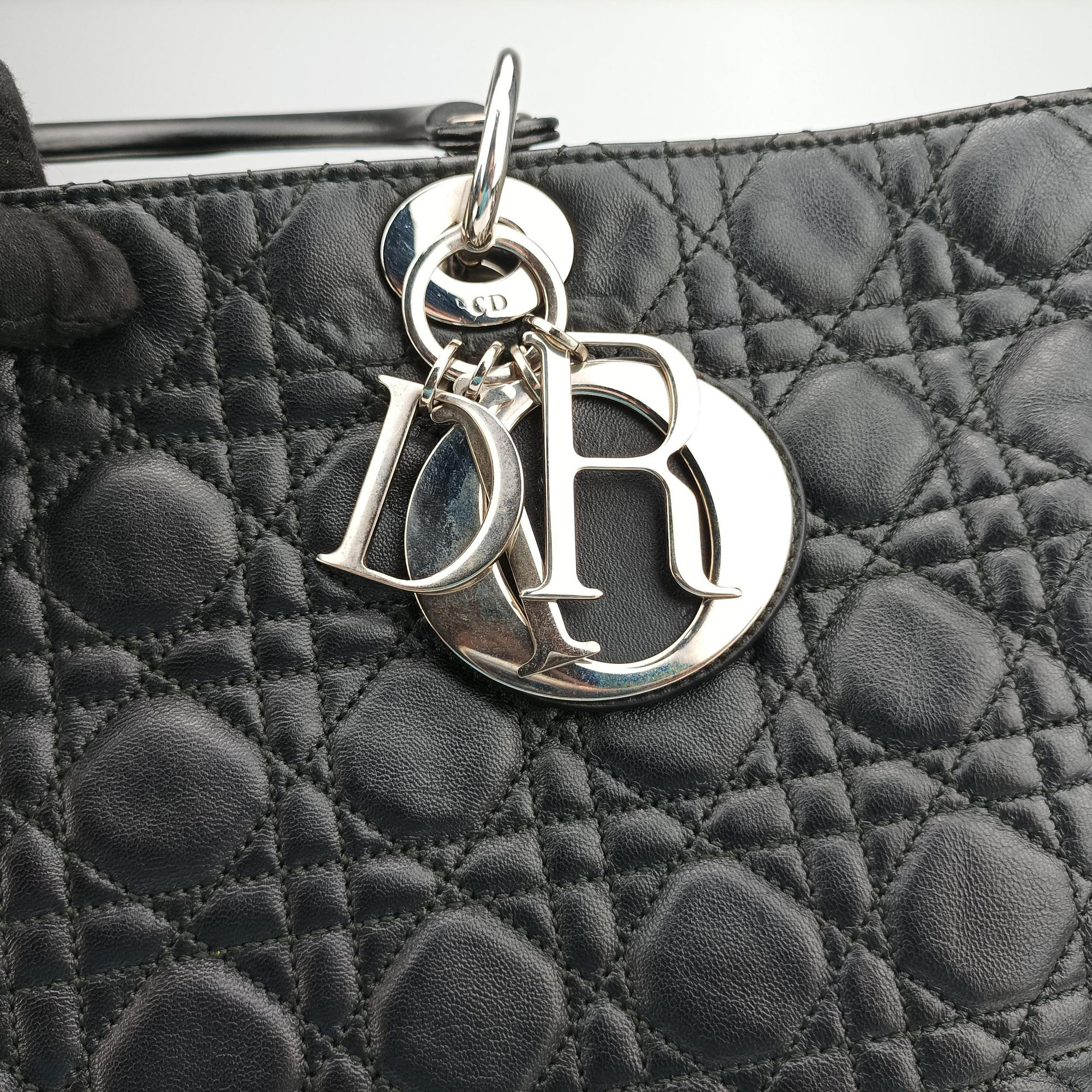 Pre-owned Christian Dior Lady Dior Black lambskin  shoulderbag | stylenewstar