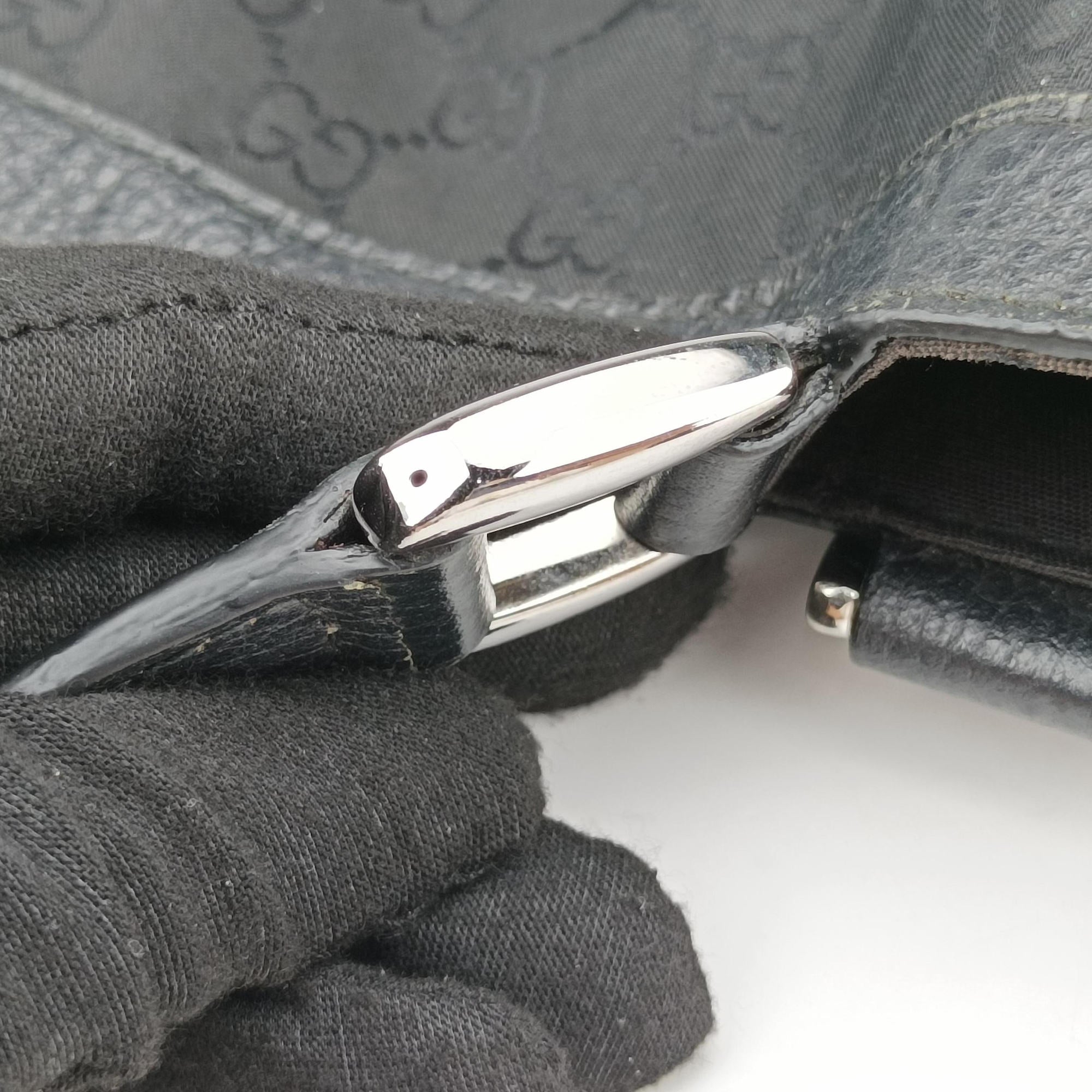 Pre-owned Gucci Abbey Black Canvas × Leather 293580 handbag | stylenewstar