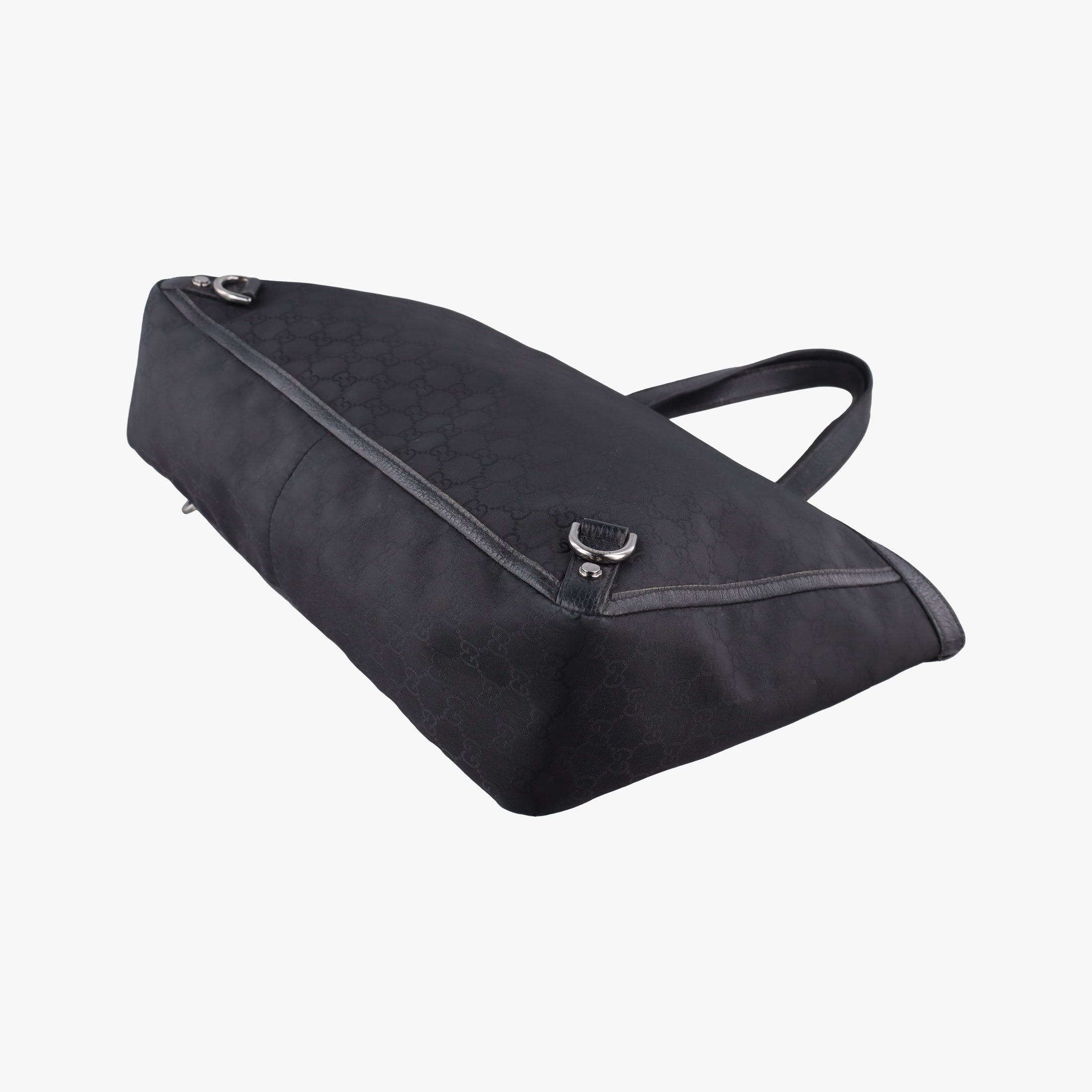 Pre-owned Gucci Abbey Black Canvas × Leather 293580 handbag | stylenewstar