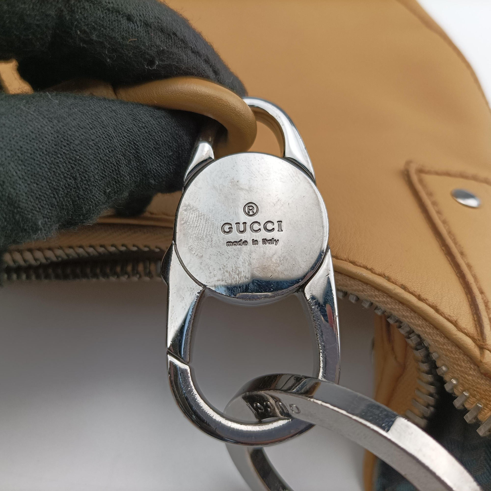 Secondhand Gucci Hobo Brown leather 95726 handbag | stylenewstar