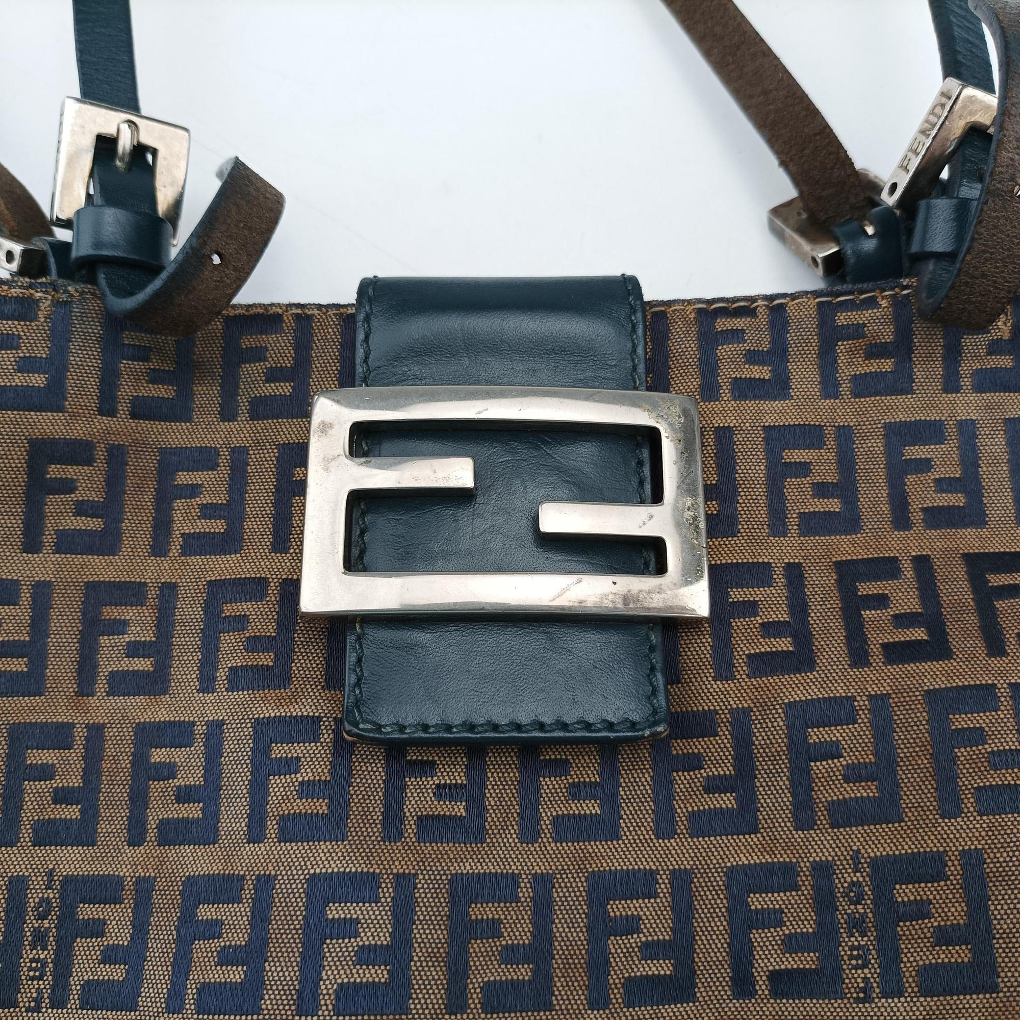 Pre-owned Fendi Zucchino Navy×Brown canvas×leather 8BR616 shoulderbag | stylenewstar