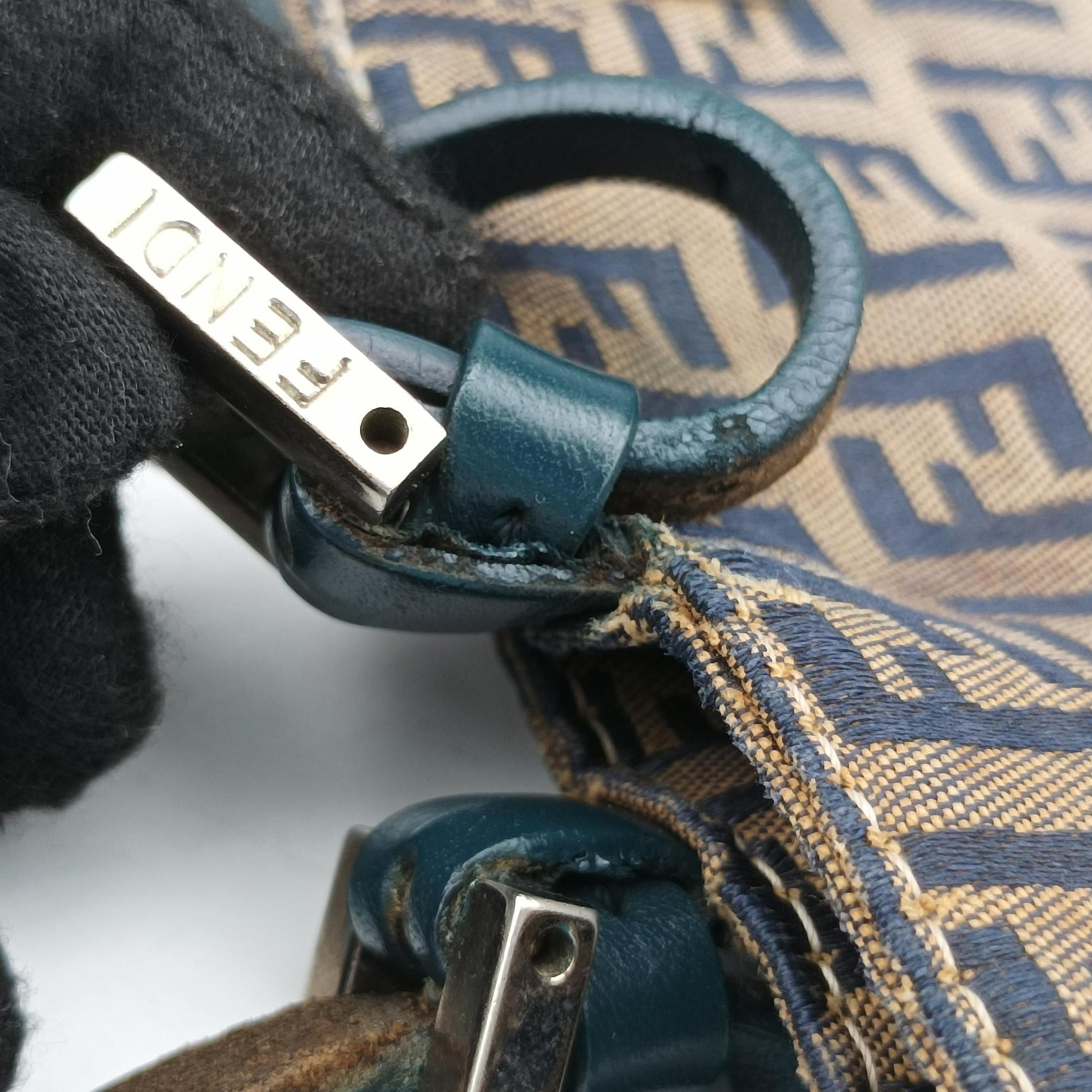 Pre-owned Fendi Zucchino Navy×Brown canvas×leather 8BR616 shoulderbag | stylenewstar