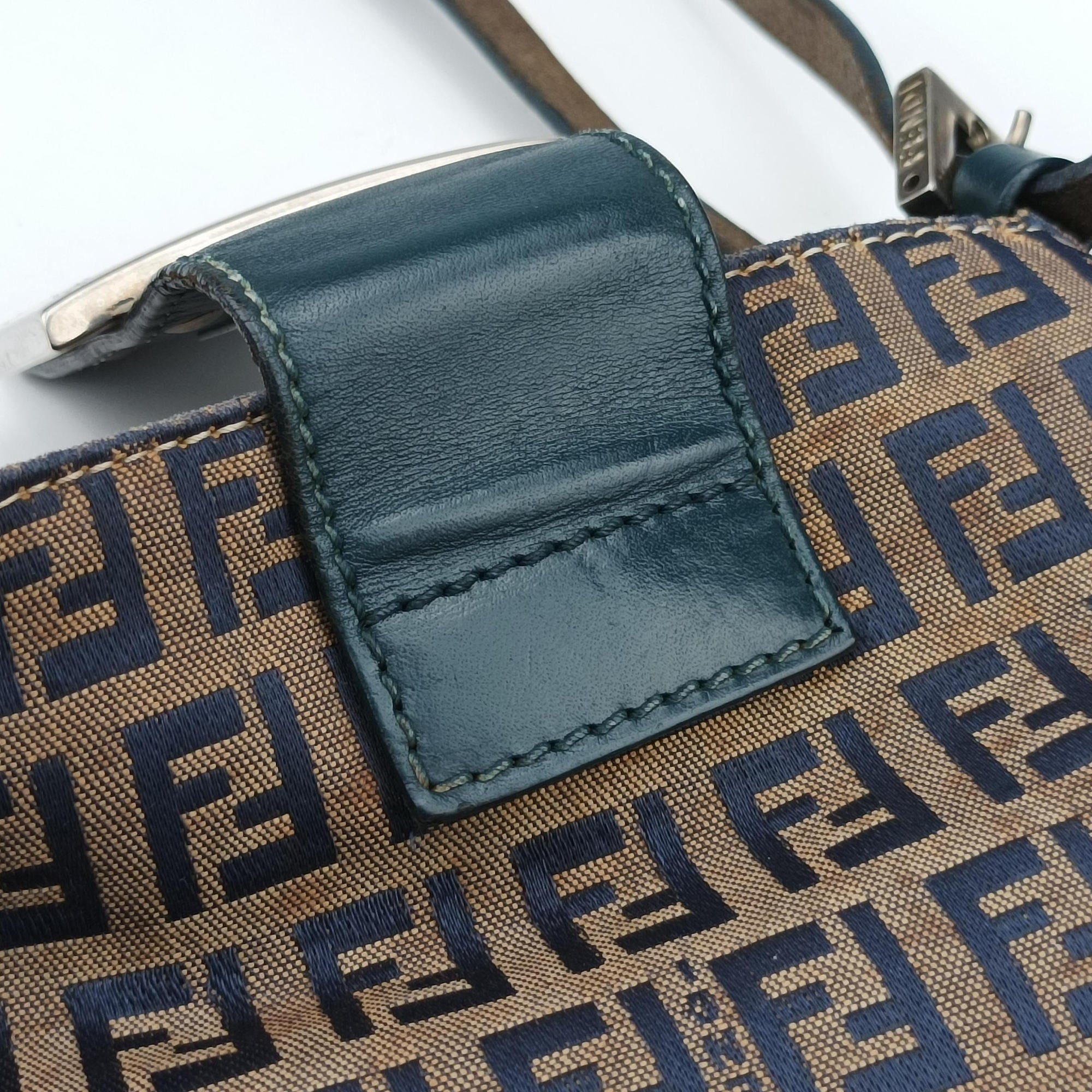 Pre-owned Fendi Zucchino Navy×Brown canvas×leather 8BR616 shoulderbag | stylenewstar