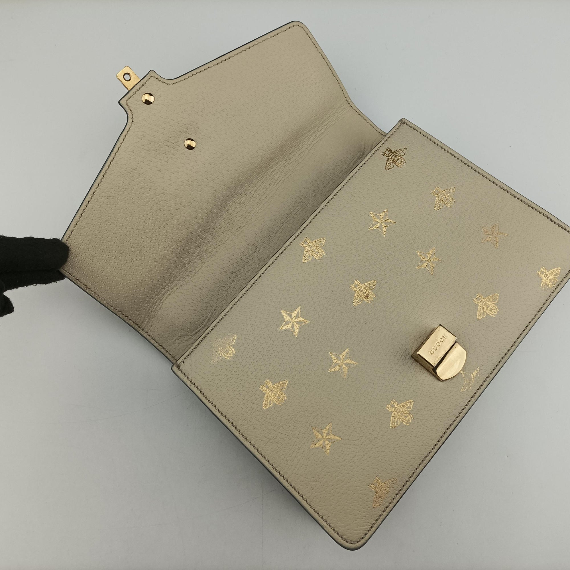 Secondhand Gucci Sylvie Ivory×Navy×Red Leather 524405 shoulderbag | stylenewstar