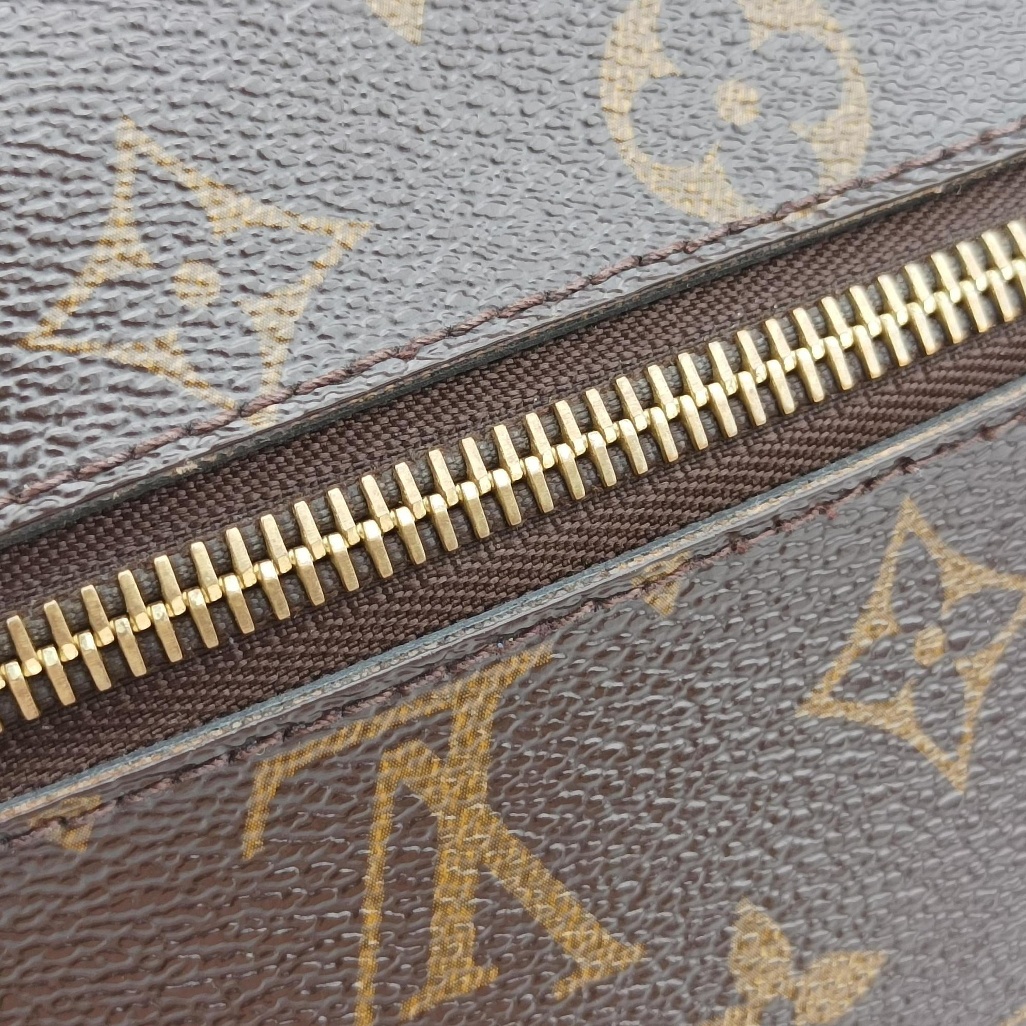 Vintage Louis Vuitton Pochette Metis MM Brown Monogram Canvas M44875 shoulderbag | stylenewstar
