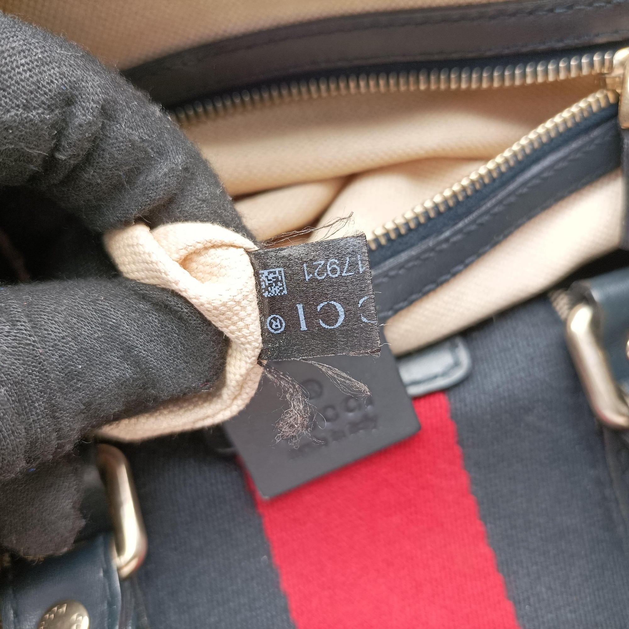 Vintage Gucci Sherry Line Navy×red×beige canvas×leather 247205 shoulderbag | stylenewstar